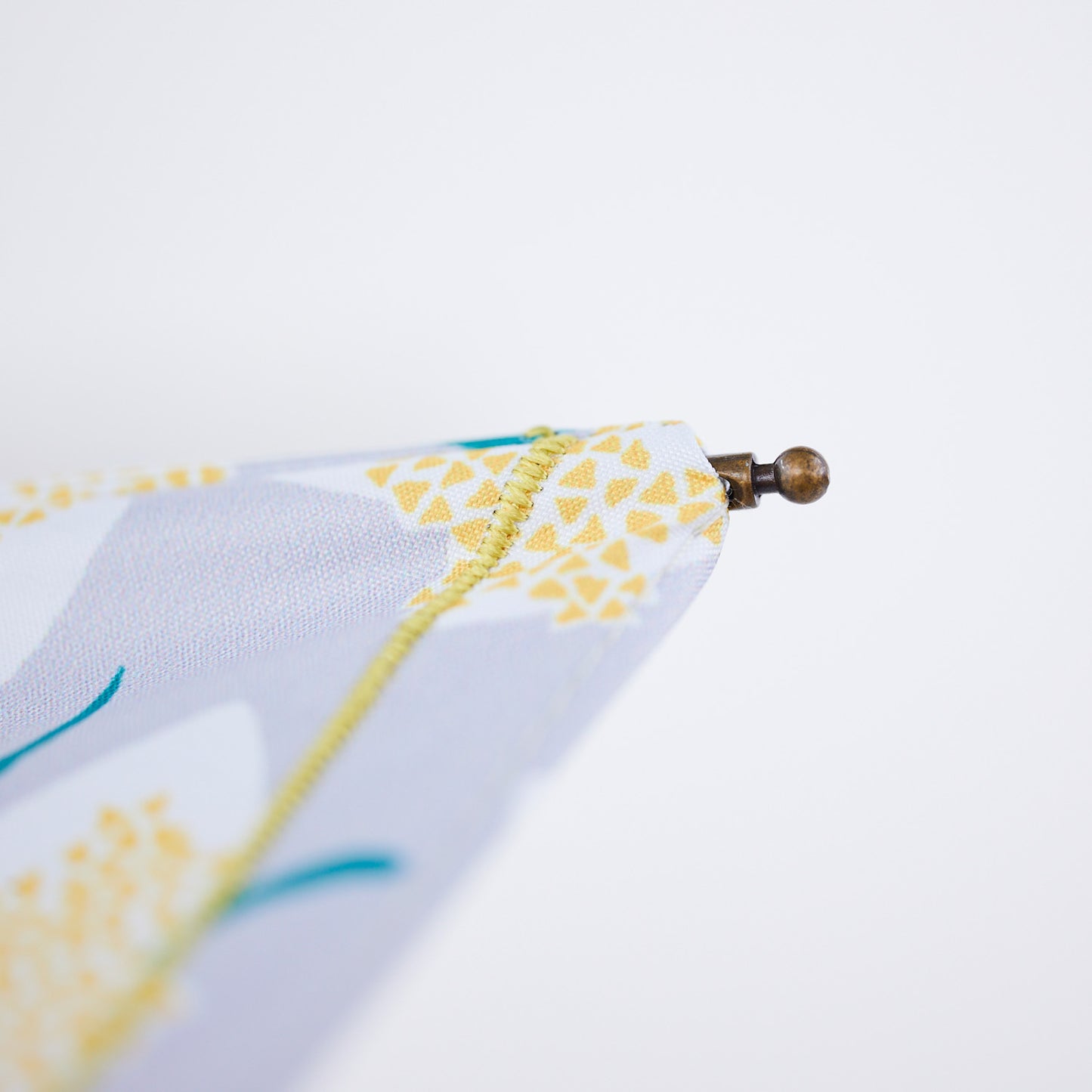 【晴雨兼用】coccaの日傘雨傘 elder flower 刺繍(折りたたみ)