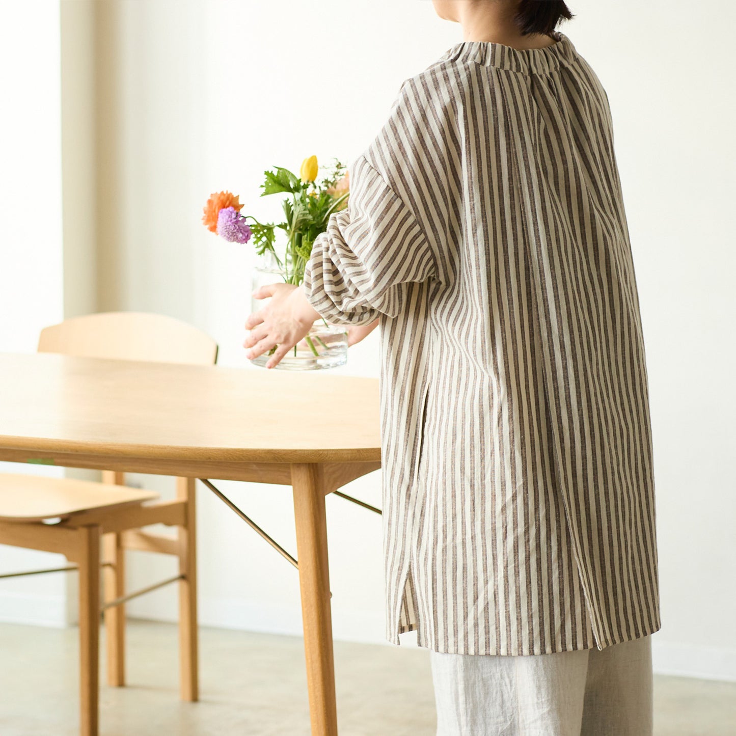 【cocca for】毎日着たい大人のスモック ~綿麻ベージュストライプ~