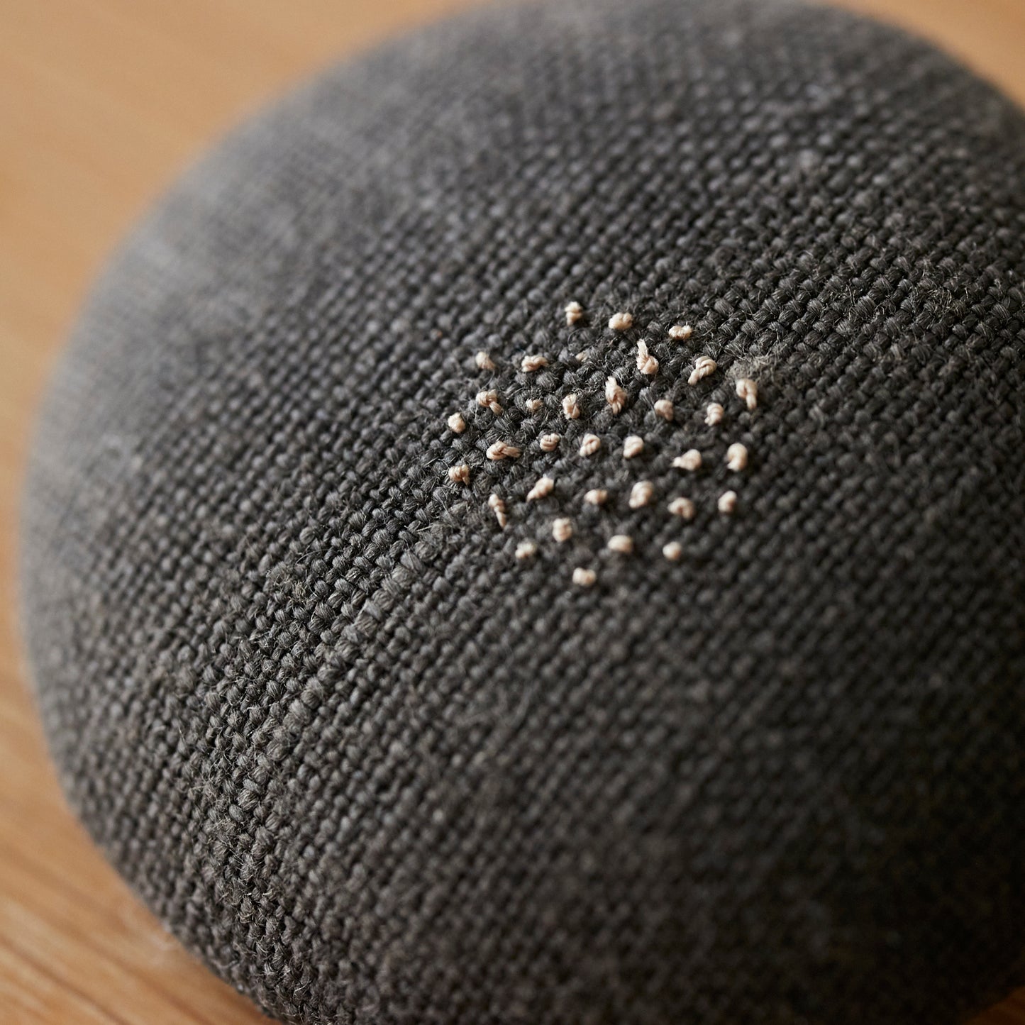 Tomotake~刺繍ブローチ~リネン