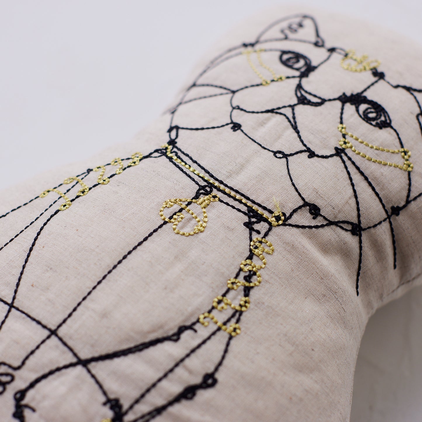 【+HAyU fabric】- Cushion - クッション ~HAyU CAT~ コットンリネン