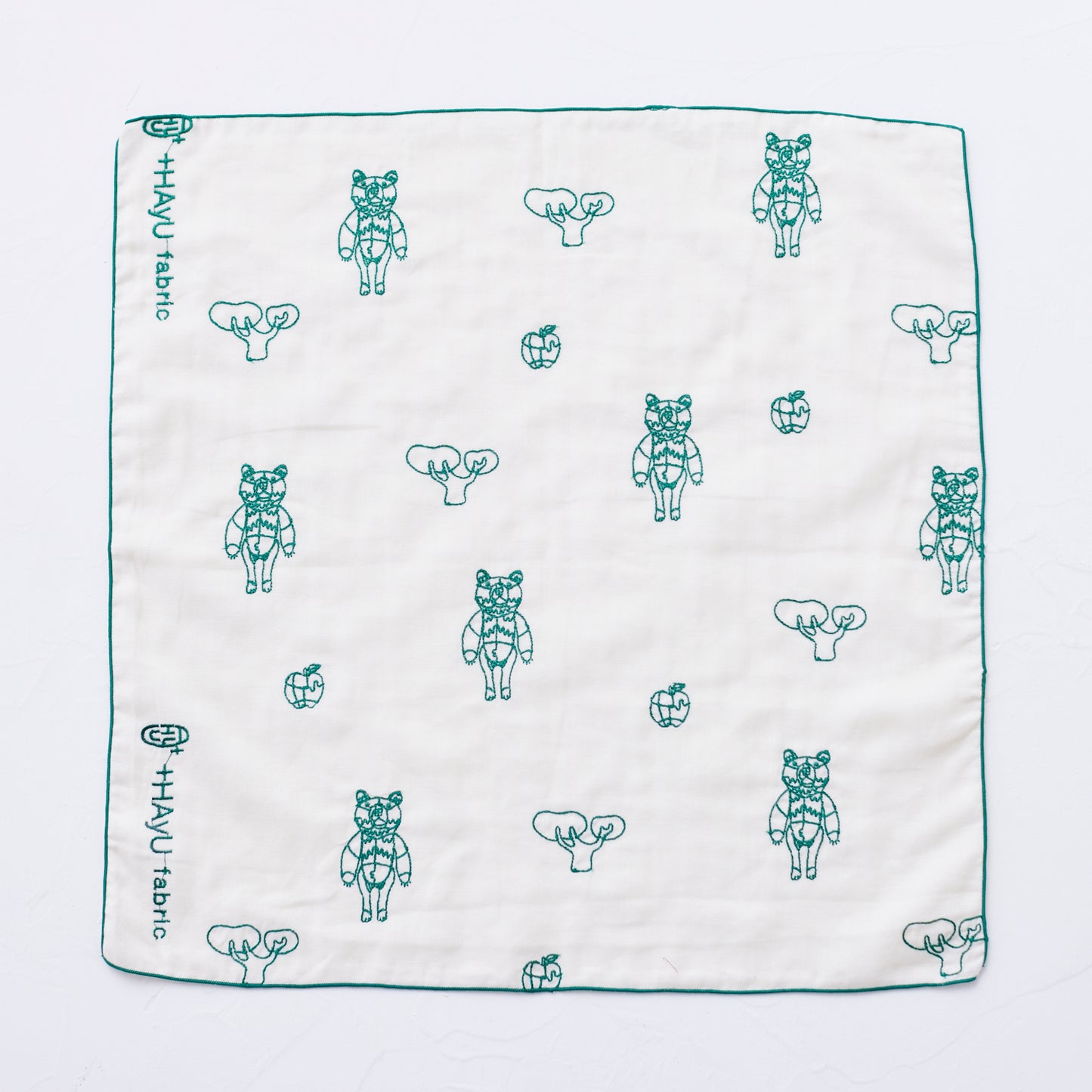 【+HAyU fabric】綿100%ダブルガーゼ刺繍ハンカチ ~HAyU BEAR 2024~