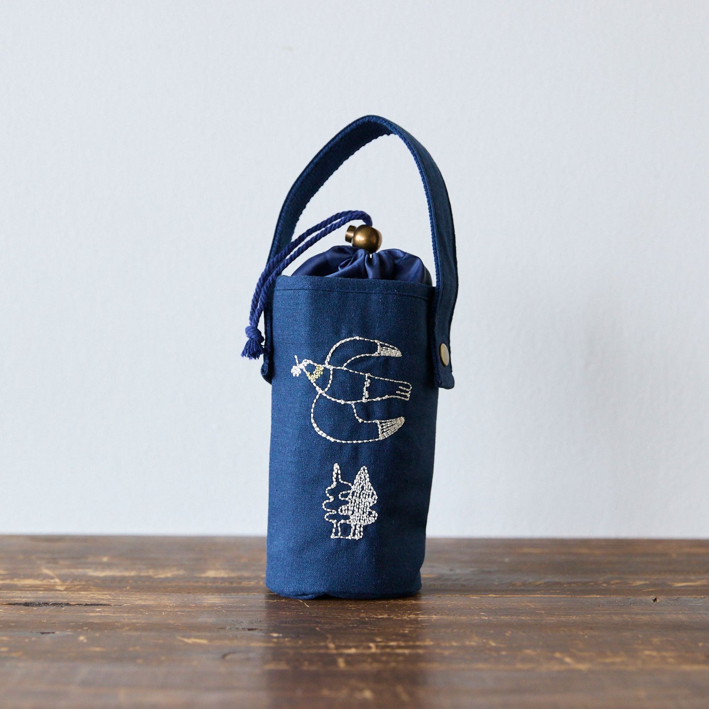【+HAyU fabric】-kitchen fabrics- 刺繍ボトルケース