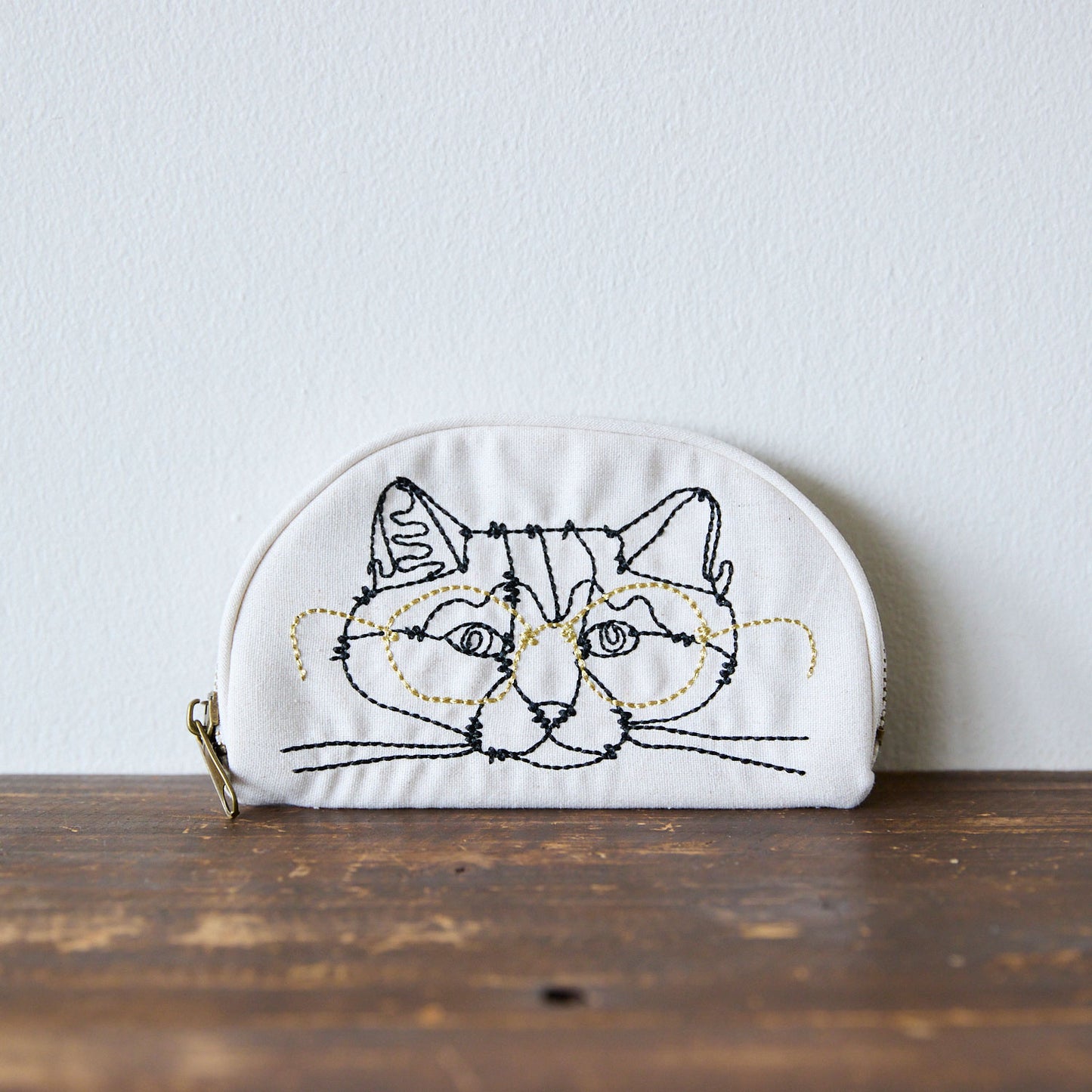 【+HAyU fabric】-glasses case- 刺繍ポーチ