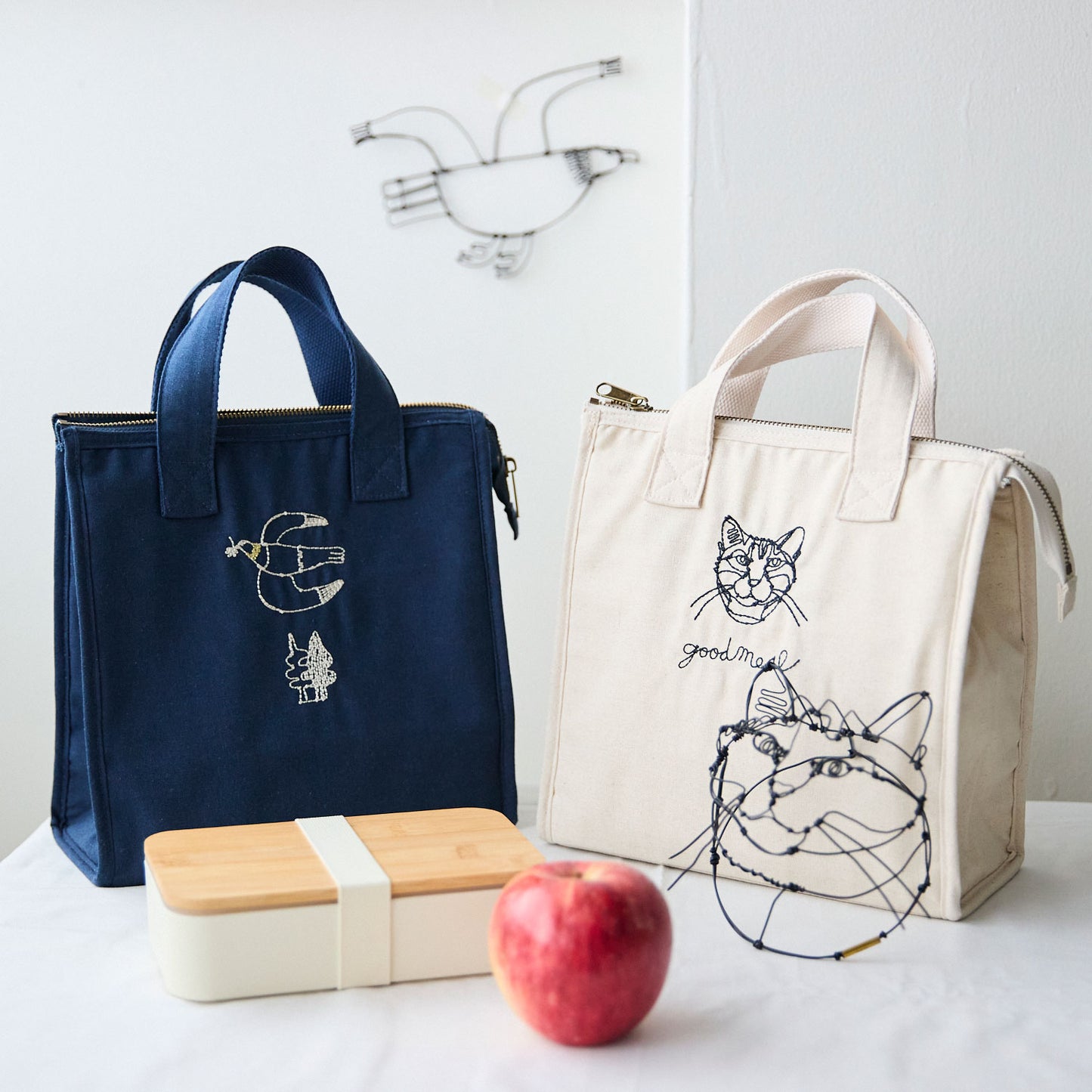 【+HAyU fabric】-kitchen fabrics- 刺繍ランチバッグ