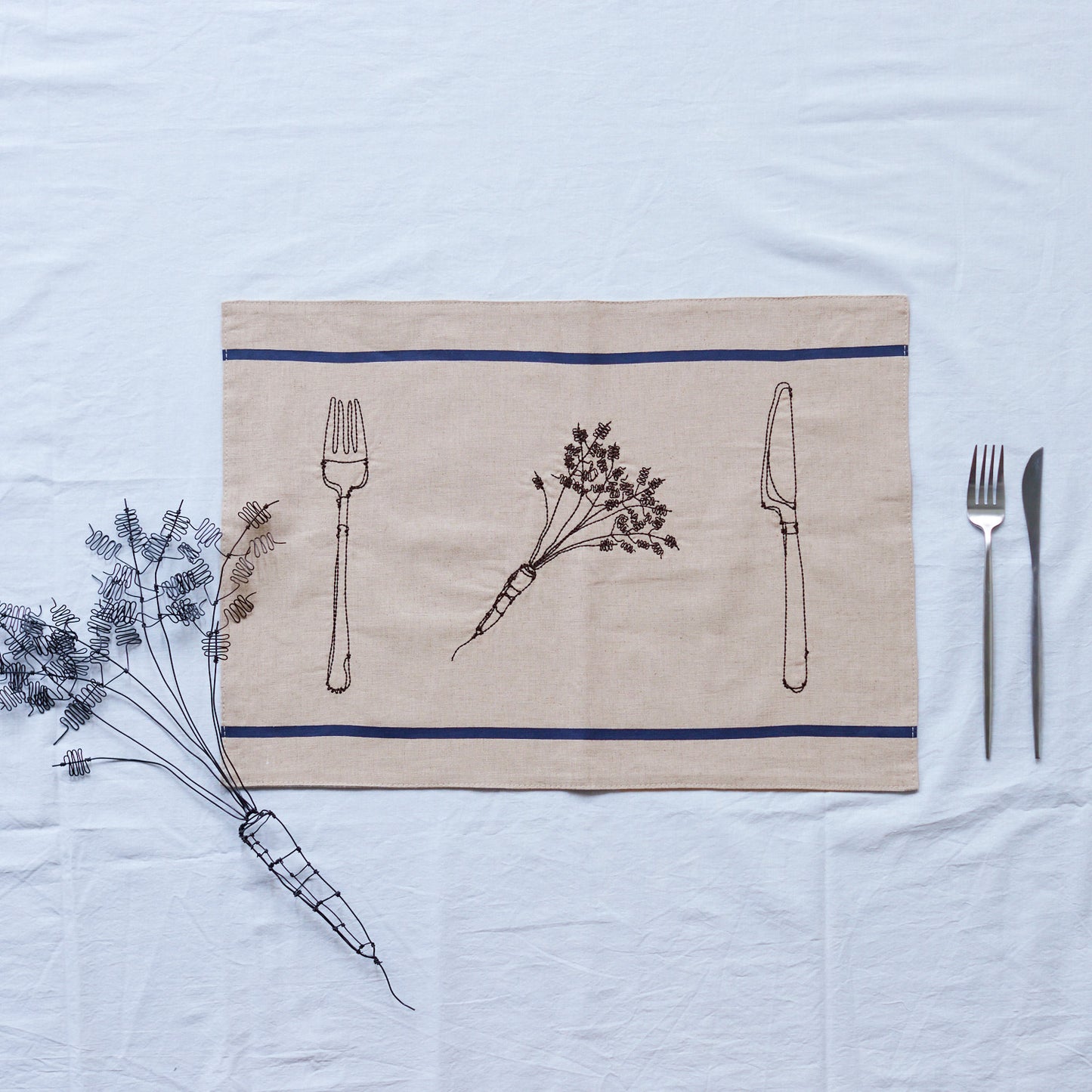 【+HAyU fabric】-Lunch Mat - 刺繍ランチマット コットンリネン