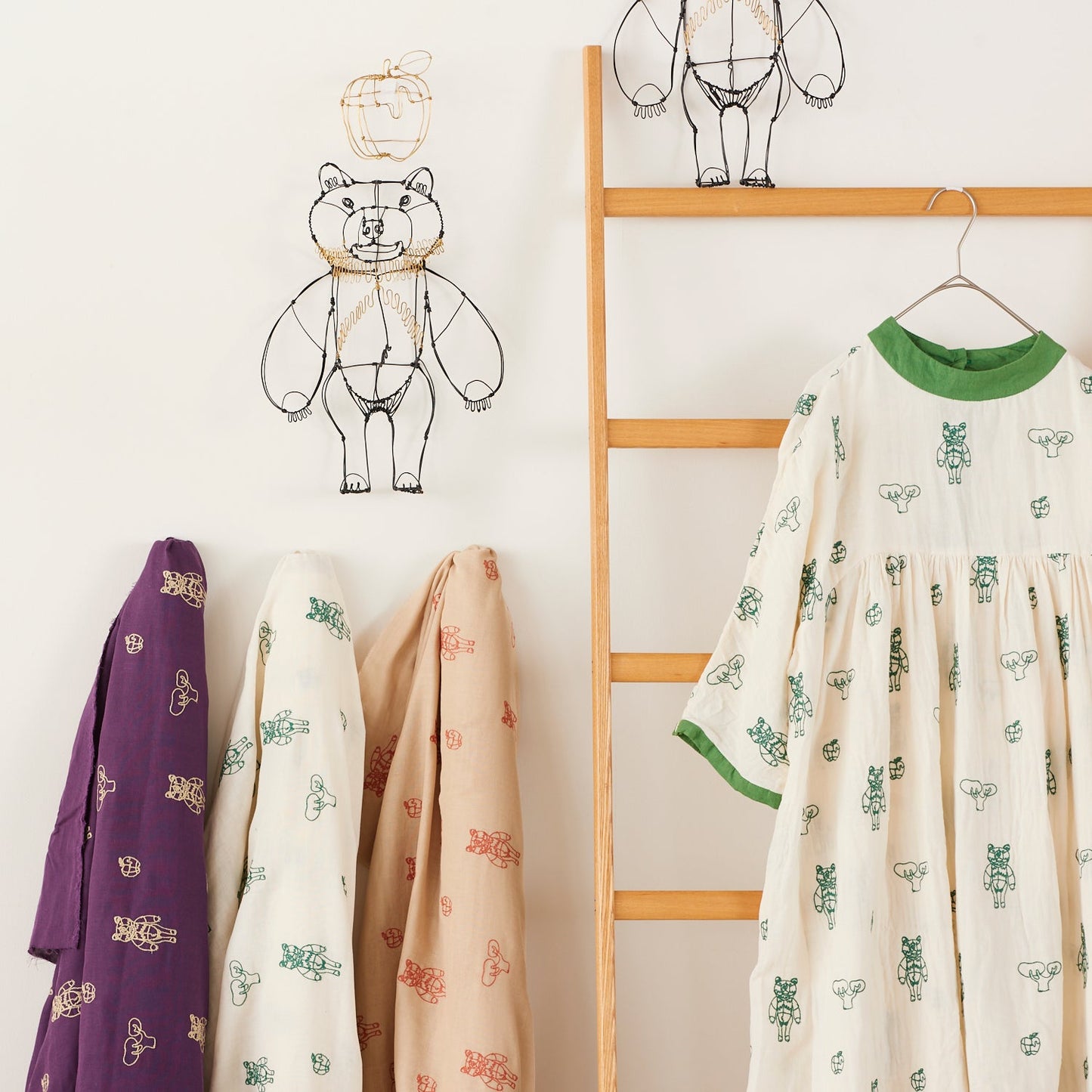 +HAyU fabric ~HAyU BEAR 2023~ 綿100%ダブルガーゼ刺繍