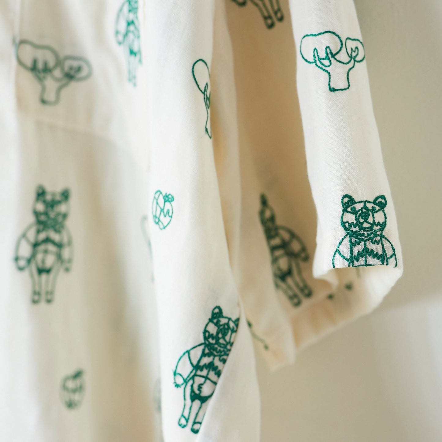 +HAyU fabric ~HAyU BEAR 2023~ 綿100%ダブルガーゼ刺繍