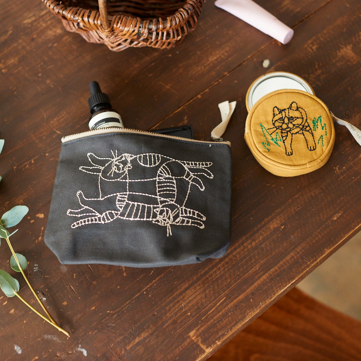 【+HAyU fabric】 -stationery & goods- コンパクトミラー