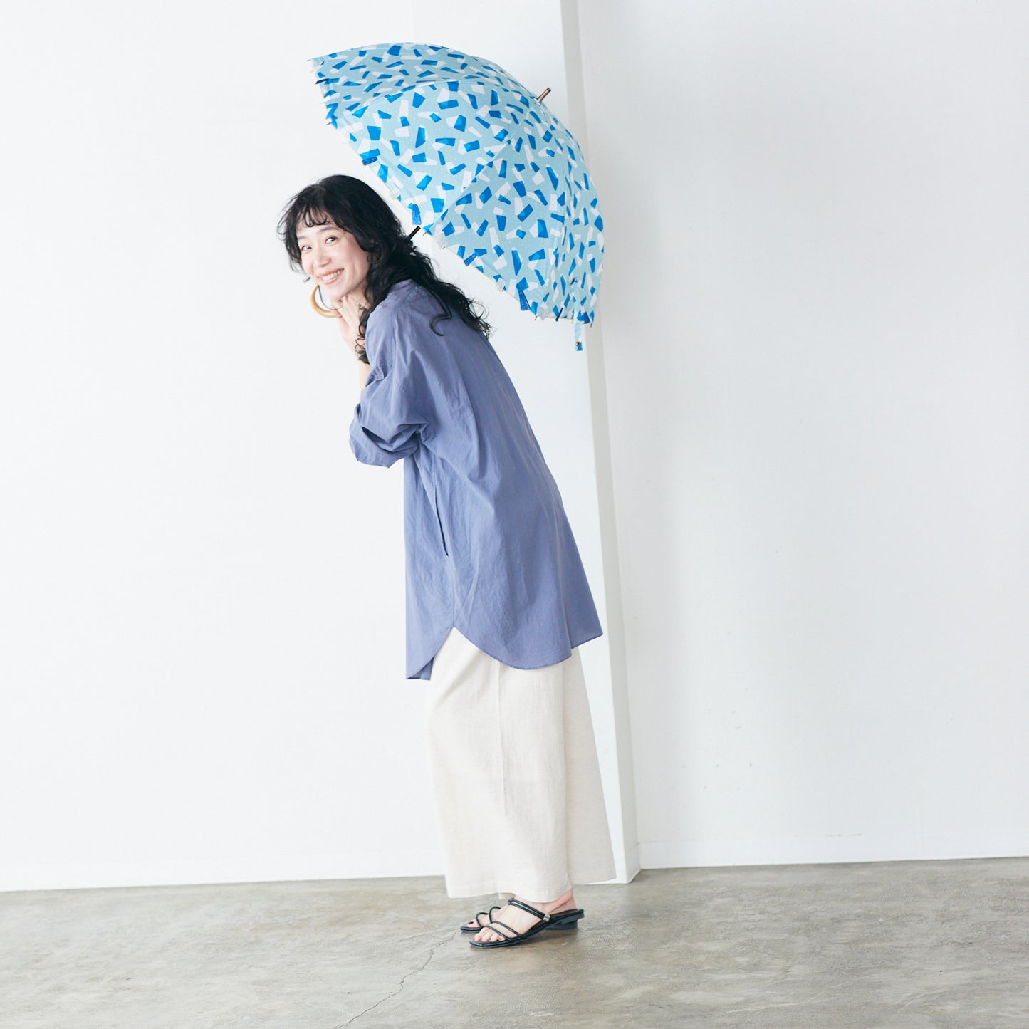 【SALE】【晴雨兼用】coccaの日傘雨傘 Kumo ‐雲- 刺繍(ショート)