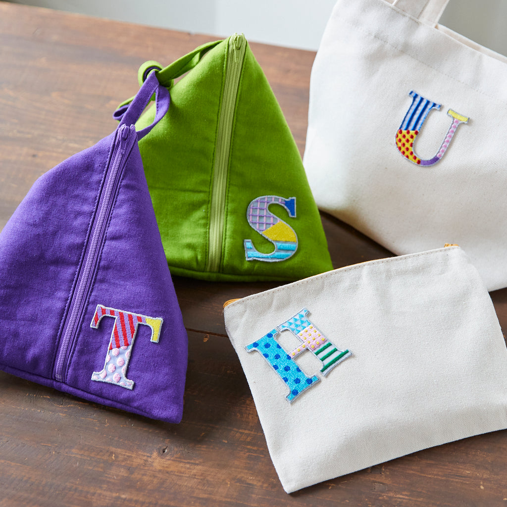 小さいセットも【2way 刺繡ワッペン】うさぎとサクランボハート
