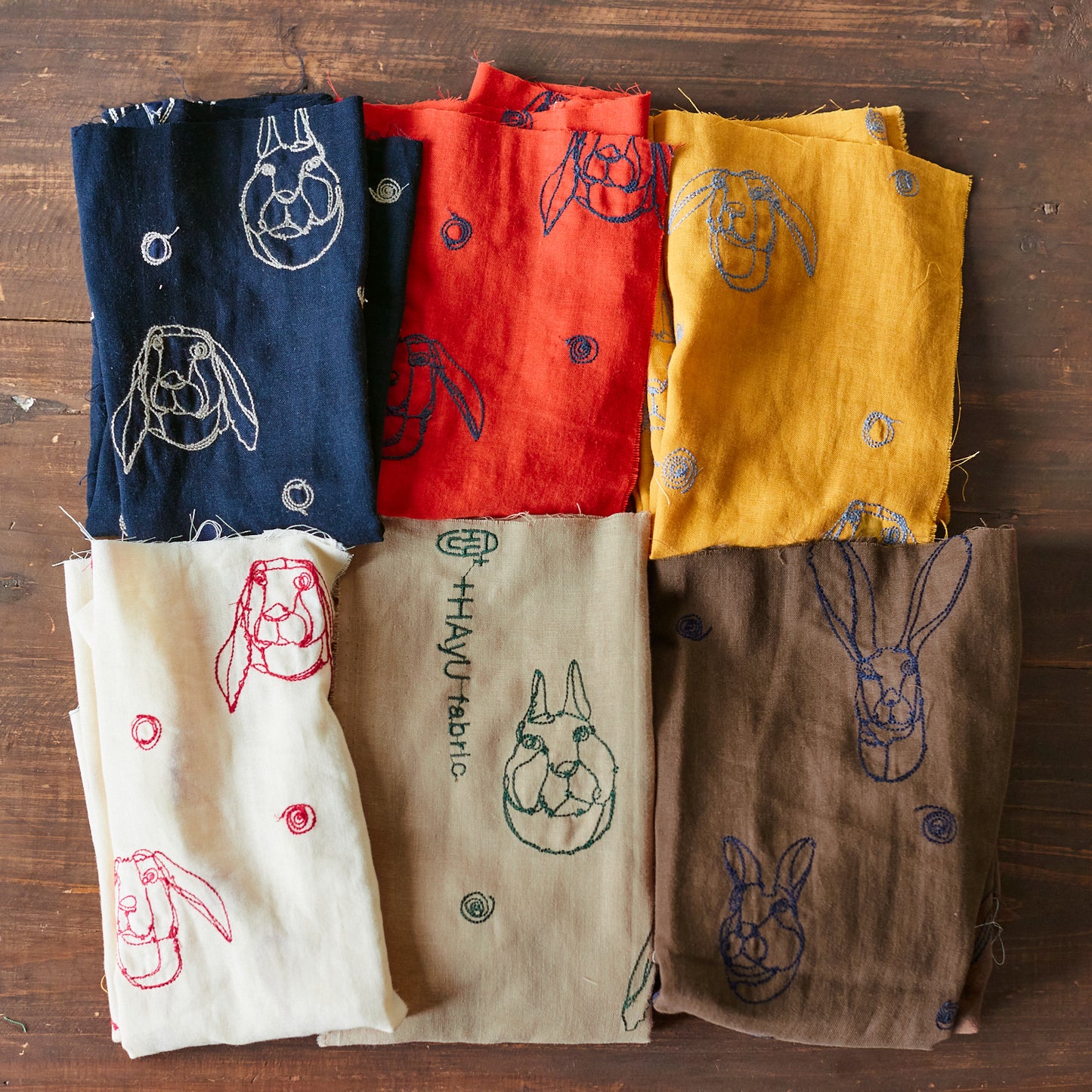 +HAyU fabric ~RABBIT~ 綿100% ダブルガーゼ刺繍