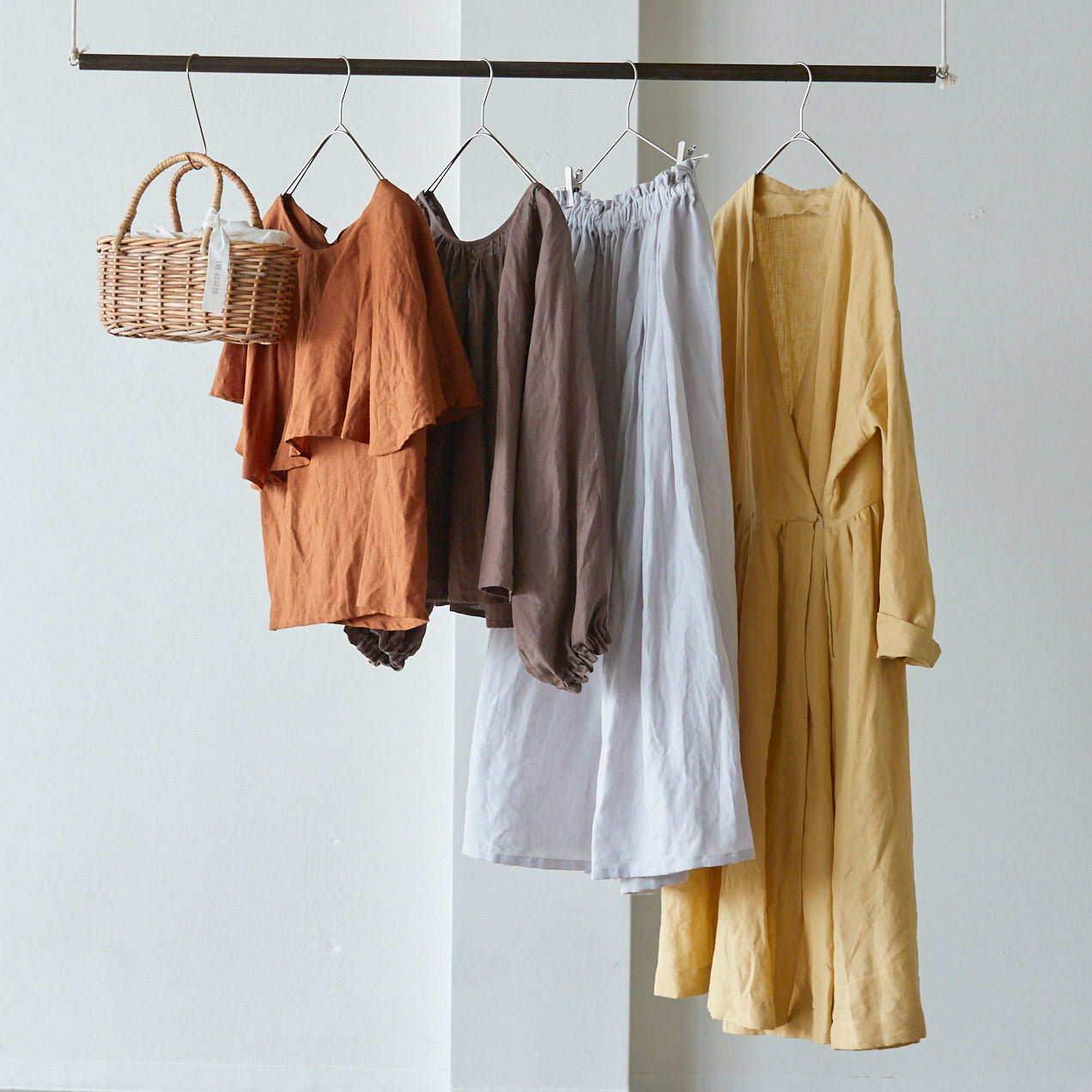 【SALE】NUNO TO MONO ベーシックリネン100% 無地