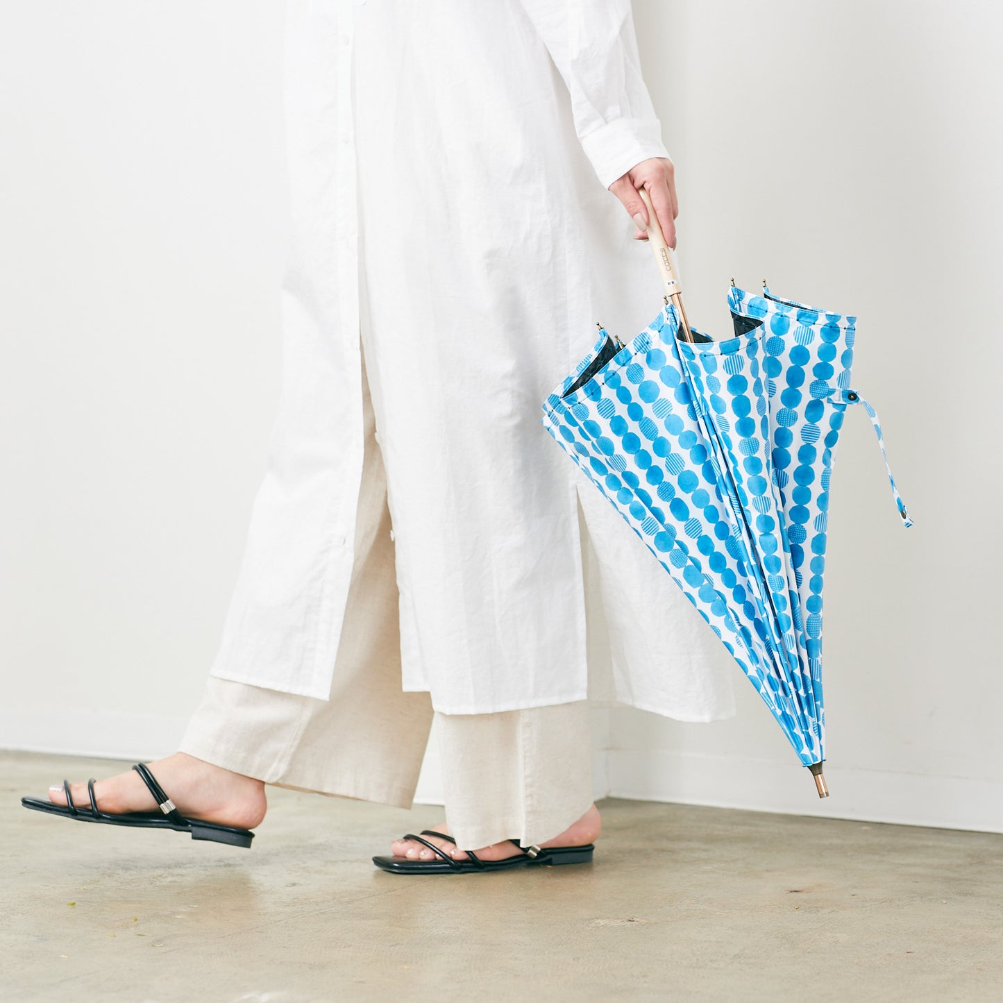 【晴雨兼用】coccaの日傘雨傘 dot 刺繍(ショート)