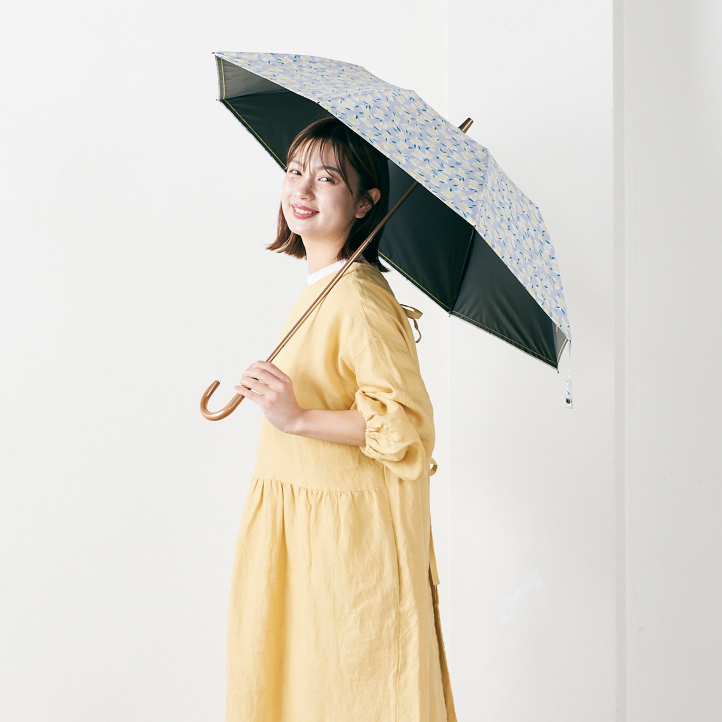 【晴雨兼用】coccaの日傘雨傘 elder flower  刺繍(折りたたみ)