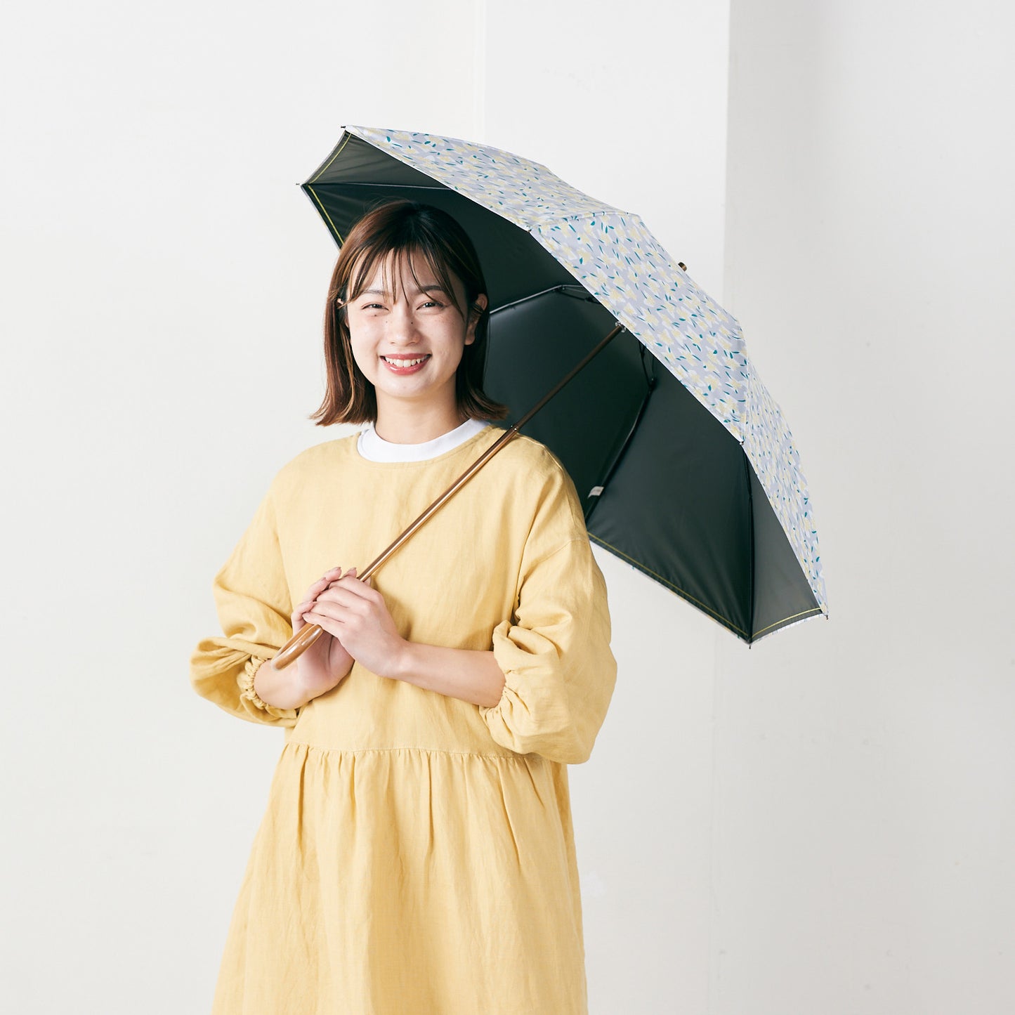 【晴雨兼用】coccaの日傘雨傘 elder flower  刺繍(折りたたみ)
