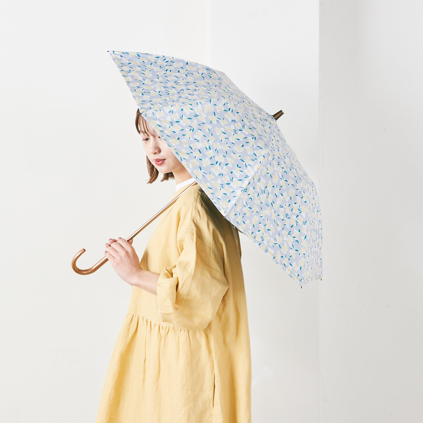 【晴雨兼用】coccaの日傘雨傘 elder flower  刺繍(折りたたみ)
