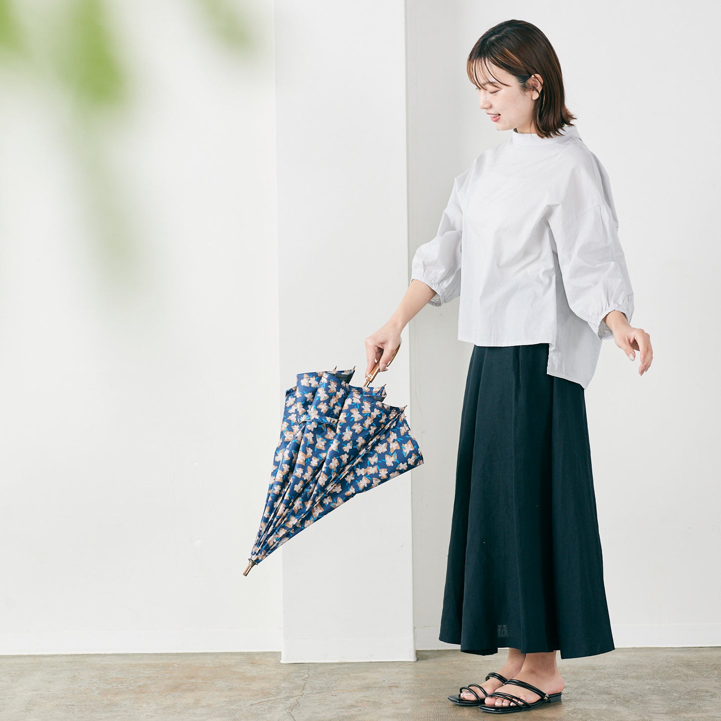 【晴雨兼用】coccaの日傘雨傘 elder flower 刺繍(ショート)
