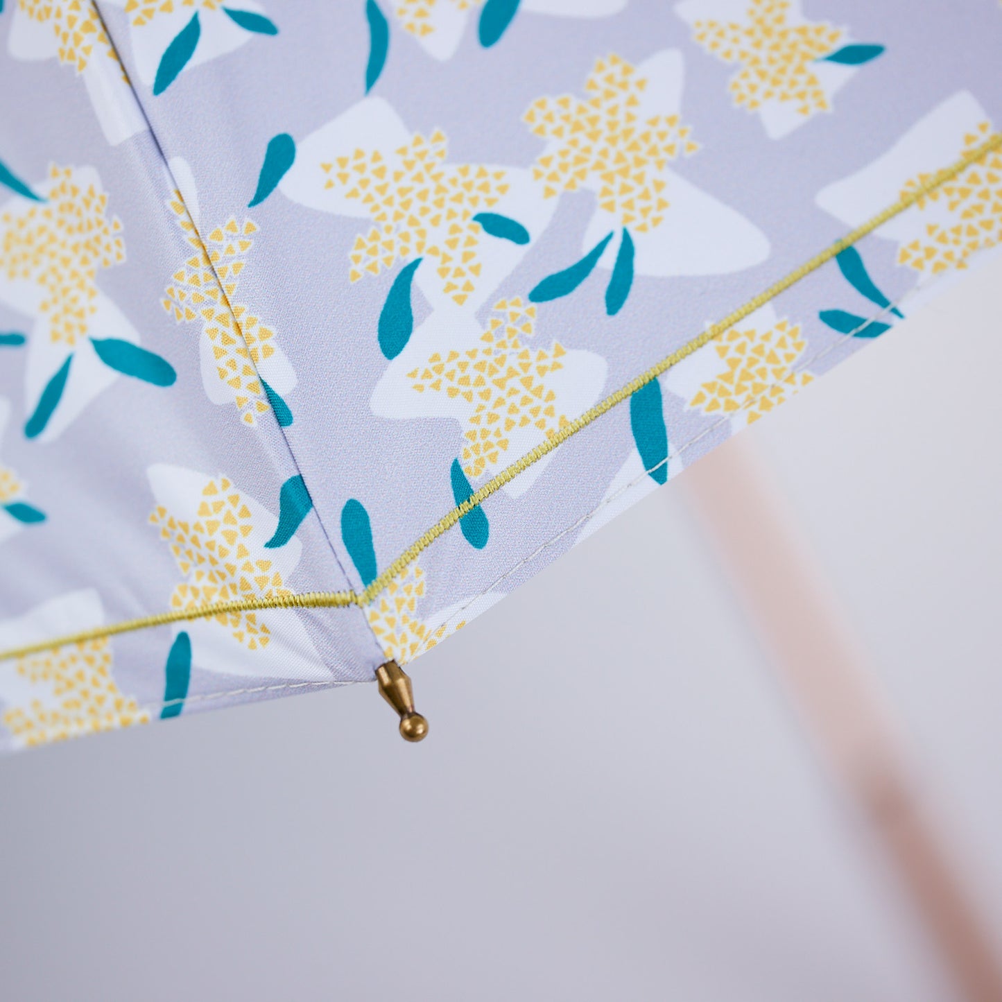 【晴雨兼用】coccaの日傘雨傘 elder flower 刺繍(ショート)