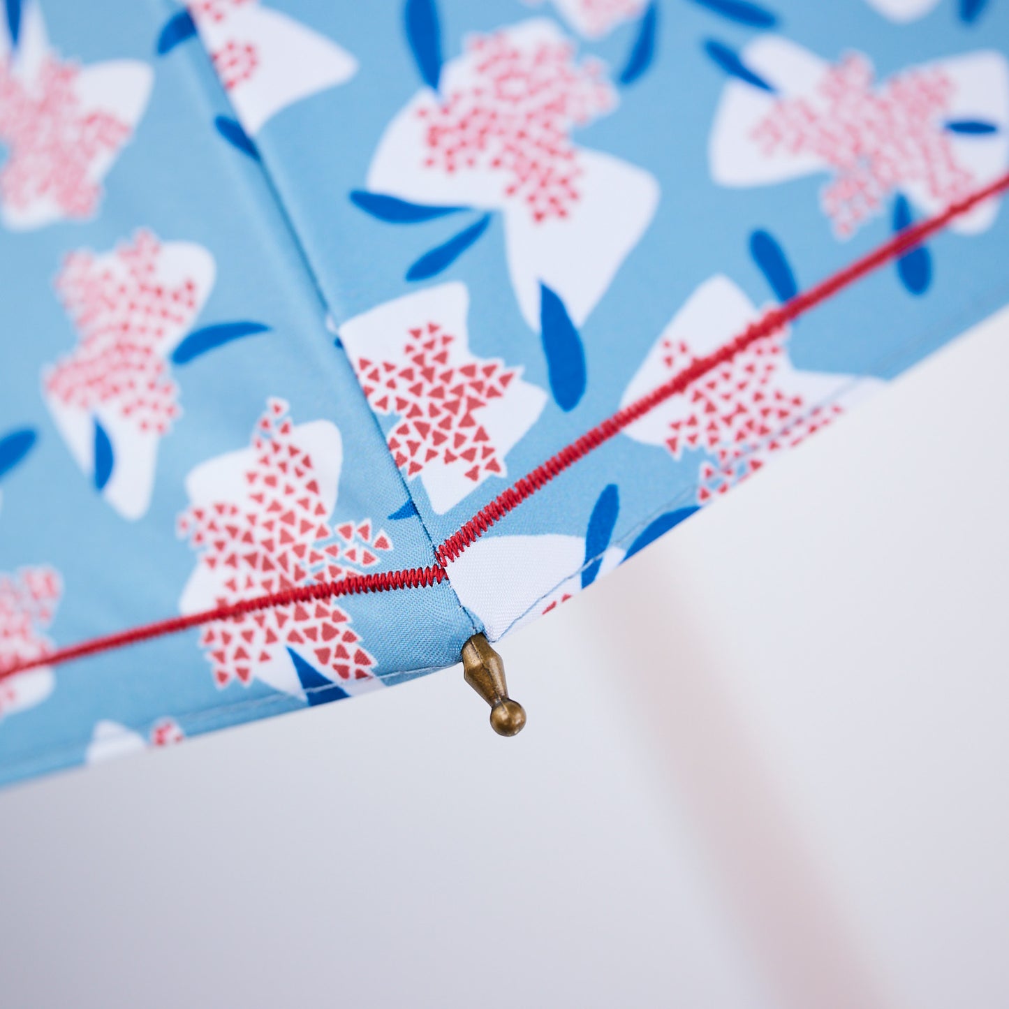 【晴雨兼用】coccaの日傘雨傘 elder flower 刺繍(ショート)