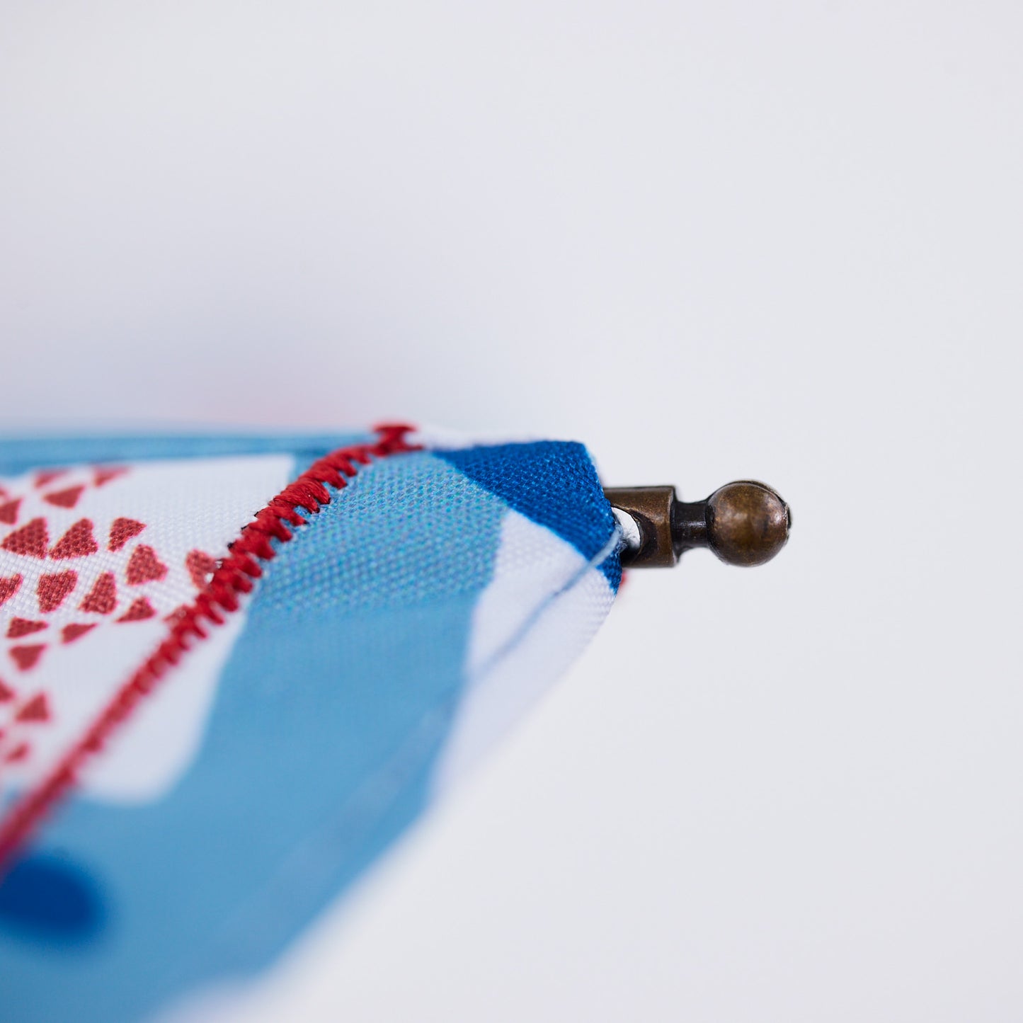 【晴雨兼用】coccaの日傘雨傘 elder flower  刺繍(折りたたみ)