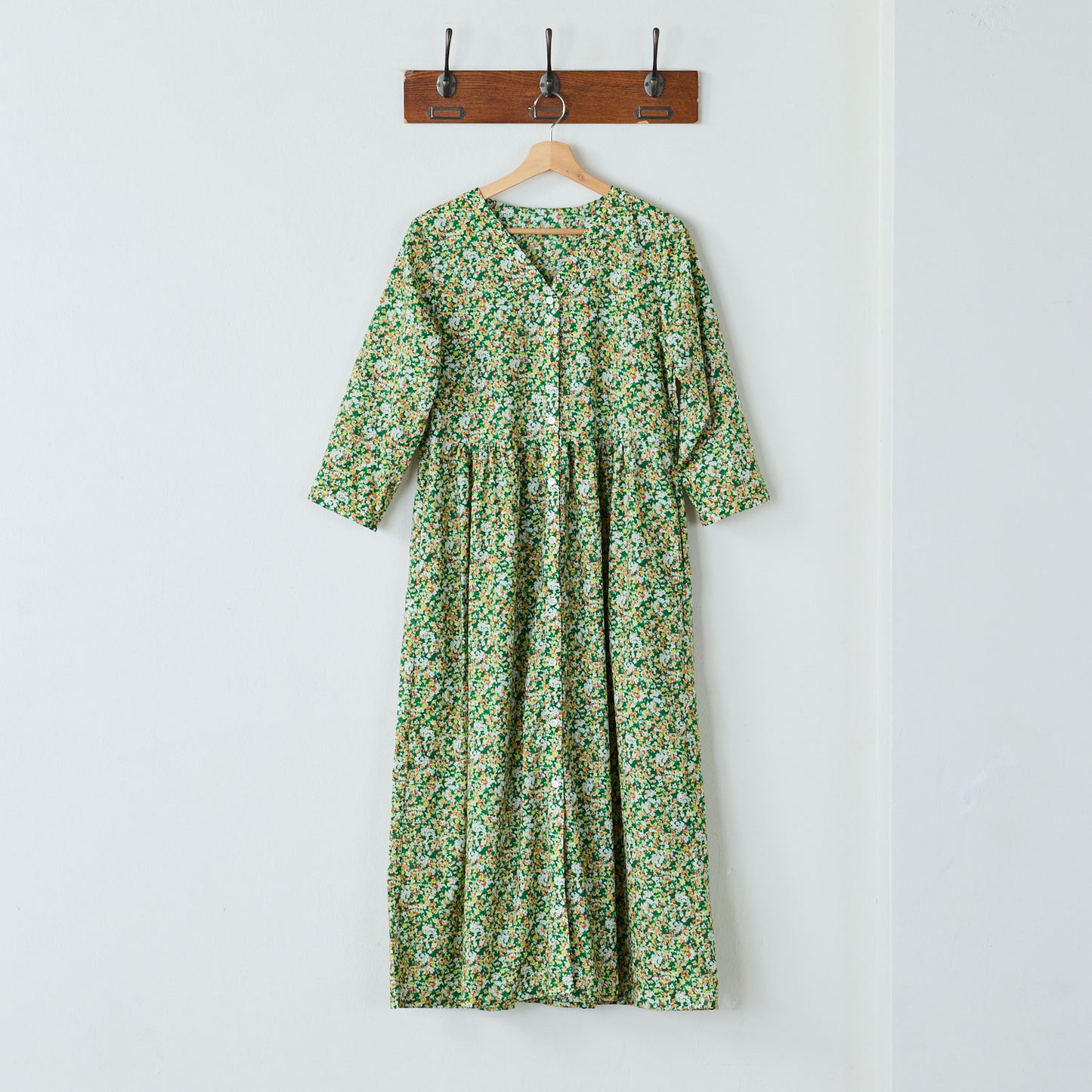 【coccaのお仕立て受注会】前開きVネックワンピース ※生地代別