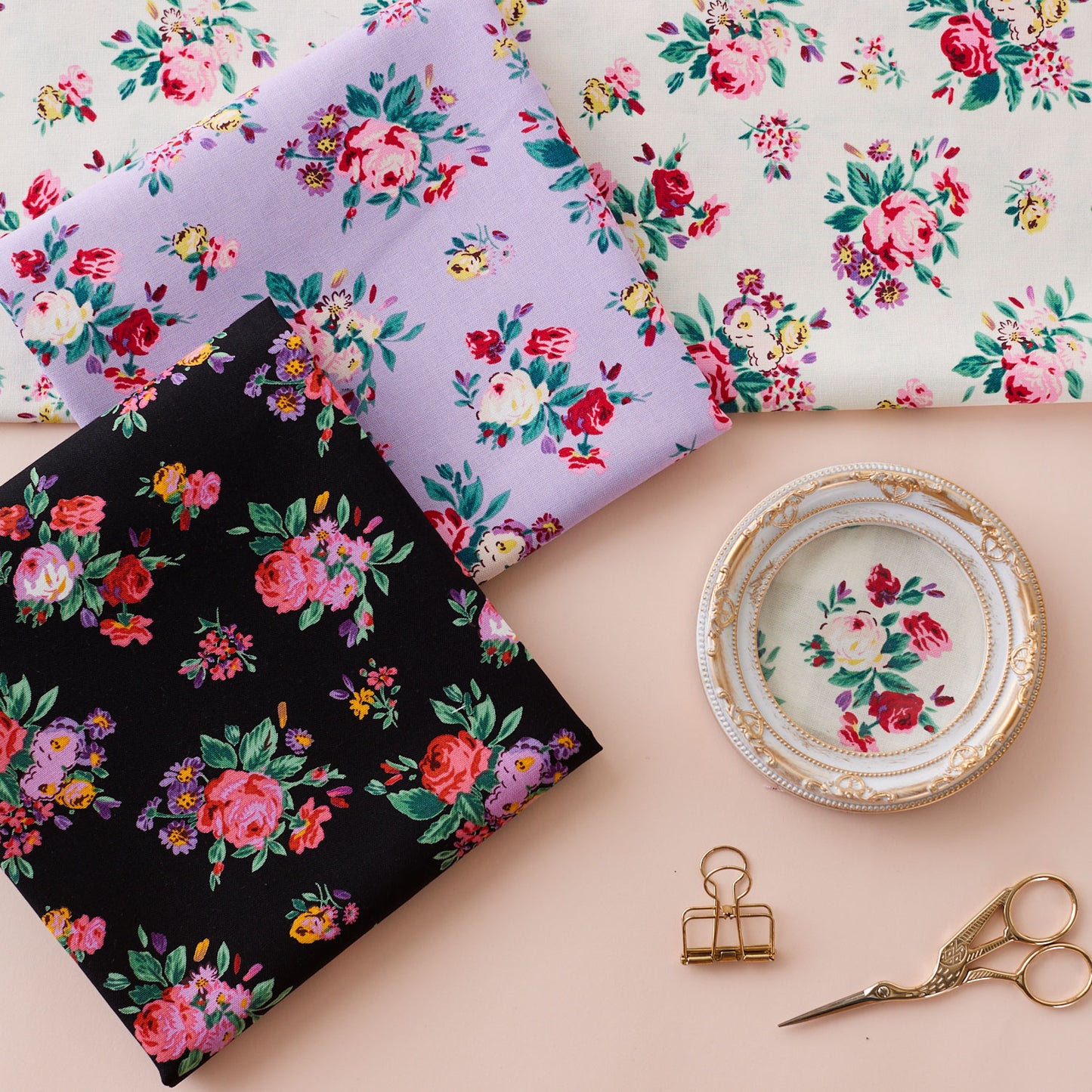 Cath Kidston / キャスキッドソン Icon Floral ～綿100％キャンバス～