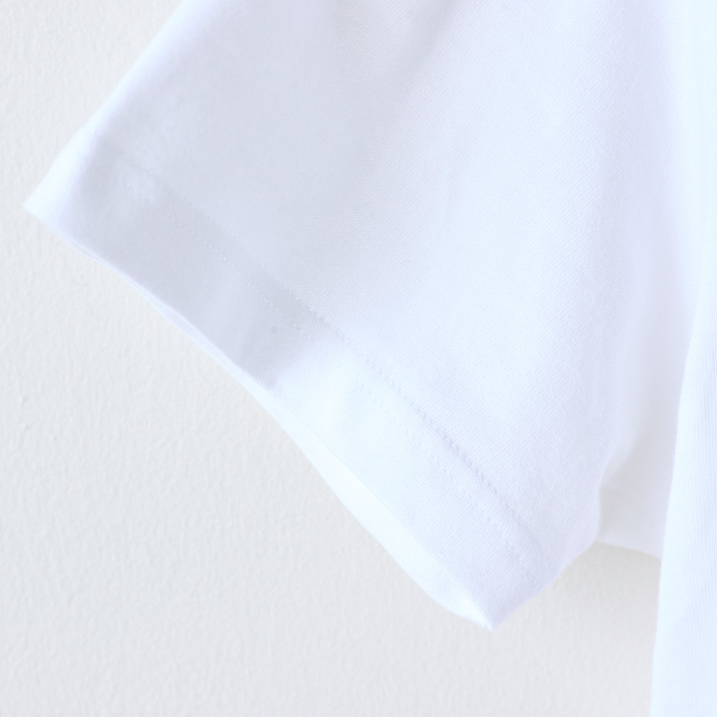 【＋HAyU】Tシャツ 綿100％ ～キャットトリオ～ - cocca