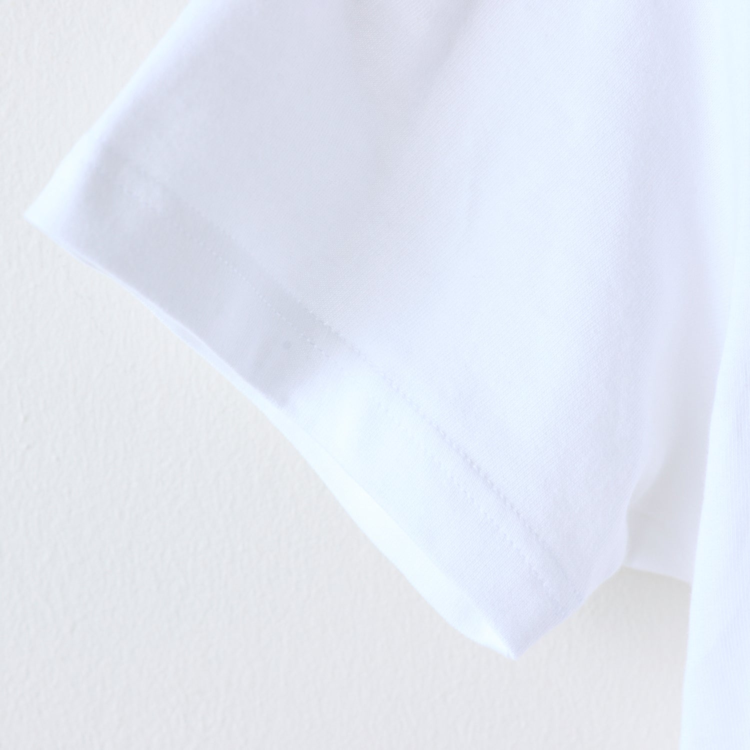 【＋HAyU】Tシャツ 綿100％ ～キャットトリオ～ - cocca
