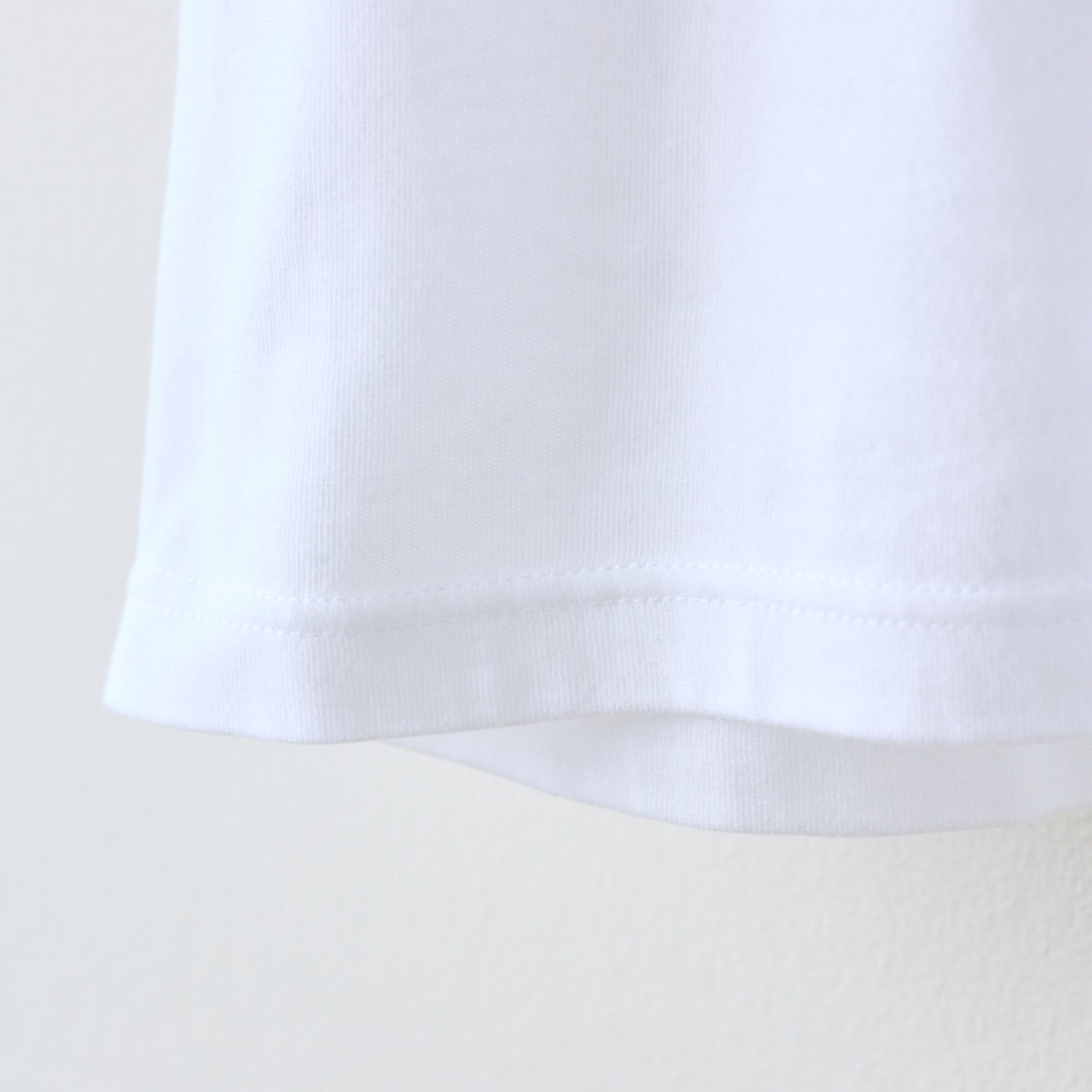 【＋HAyU】Tシャツ 綿100％ ～キャットトリオ～ - cocca