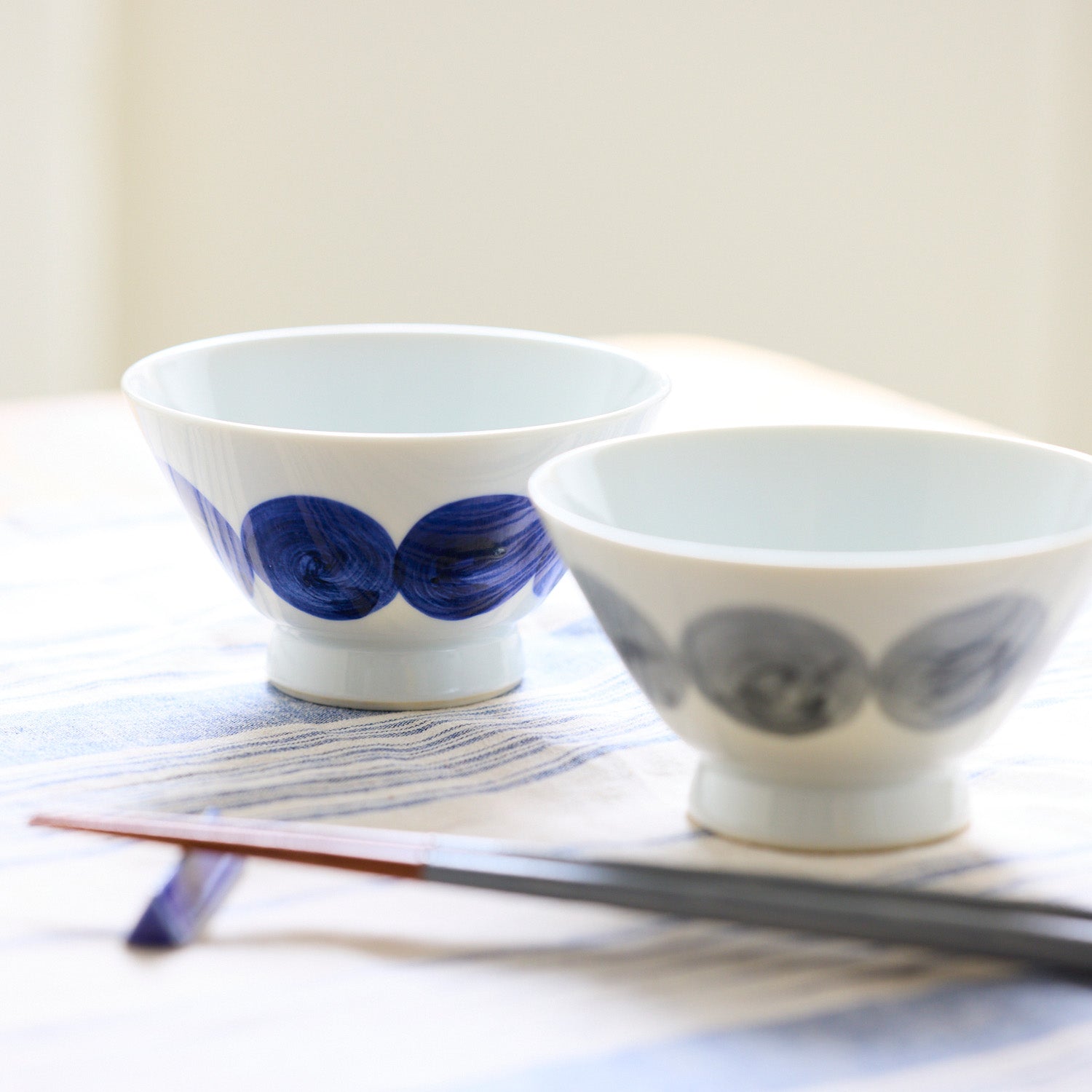 【波佐見焼】丸紋つなぎ ご飯茶碗 - cocca
