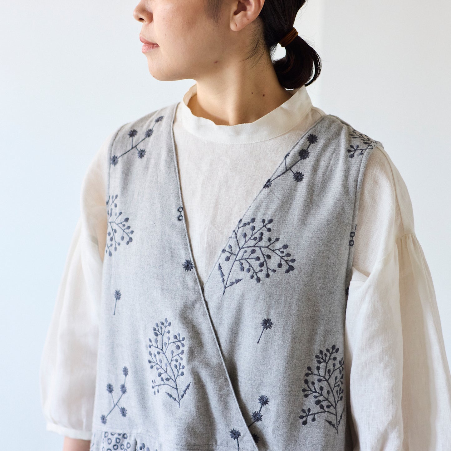 (無料サンプル)echino/エチノ 2024 ～刺繍 Botanical～ ビエラ杢起毛