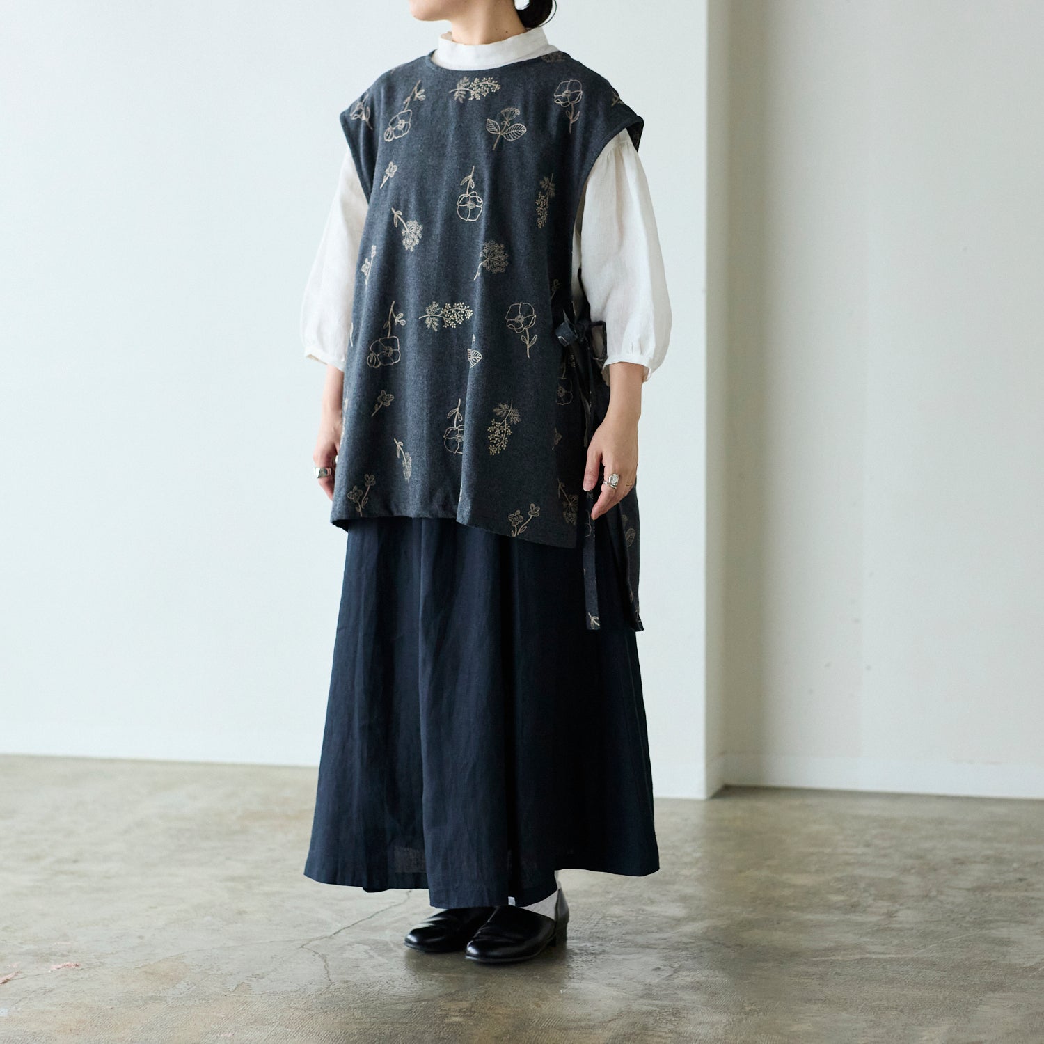 古布　木綿　希少手刺しラグ　ボロ　襴繹 古布 木綿 希少手刺しラグ ボロ 襴繹 古布 木綿 希少手刺しラグ ボロ