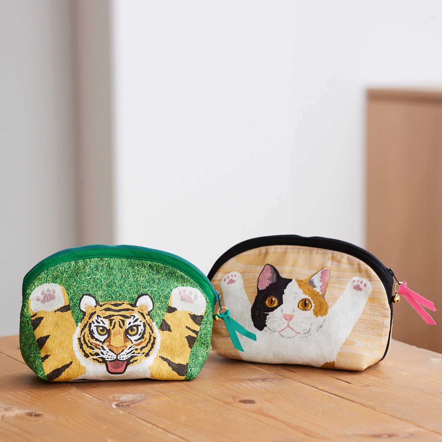可愛いねこパネル生地　ハンドメイド 片面パネルミニバック 可愛いねこパネル生地 ハンドメイド 片面パネルミニバック