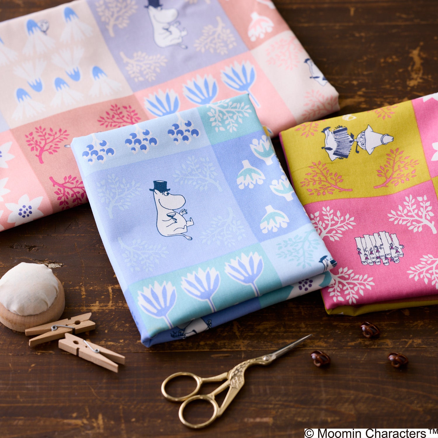 (無料サンプル)MOOMIN ムーミン ～森と花のあいだで～ 綿100％オックス - cocca