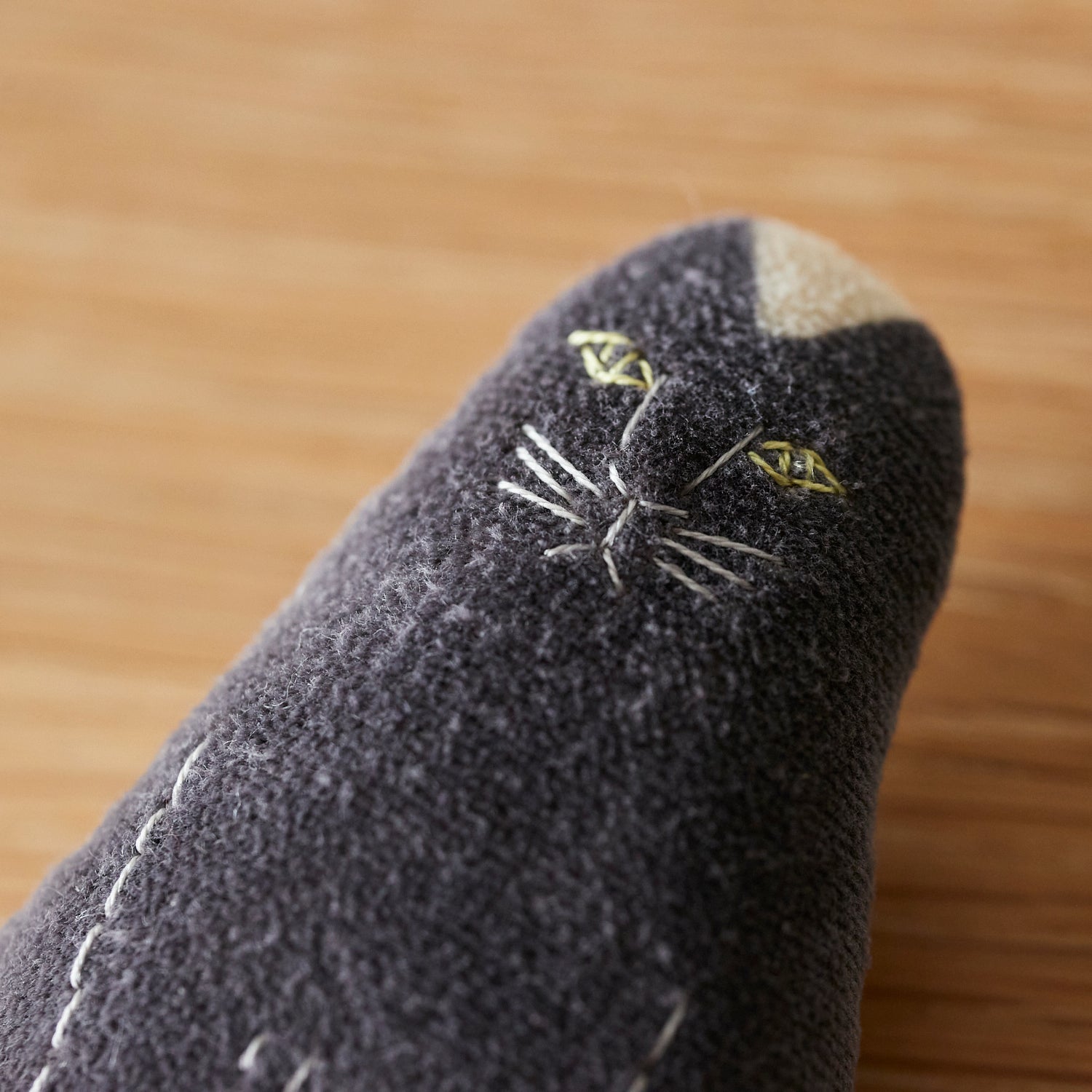 ★パリ五輪★【マコンエレスコワ】手刺繍ブローチ 勝利のメダル ☆パリ五輪☆【マコンエレスコワ】手刺繍ブローチ 勝利のメダル
