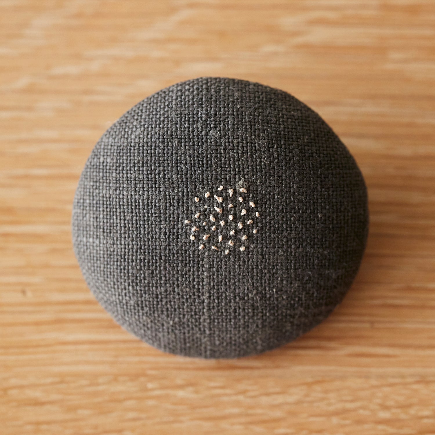 cocca(コッカ) ｜生地通販｜Tomotake～刺繍ブローチ～コットンベルベット