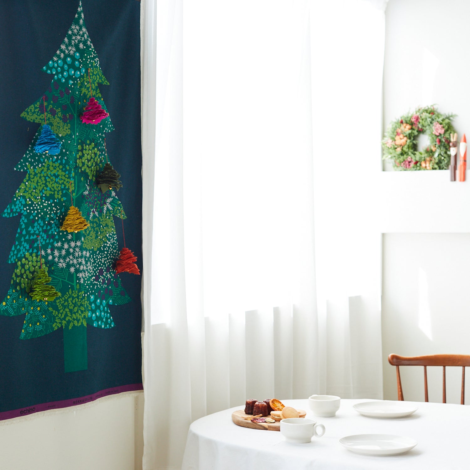 echino/エチノ 2023～christmas tree～綿麻キャンバス  パネル生地