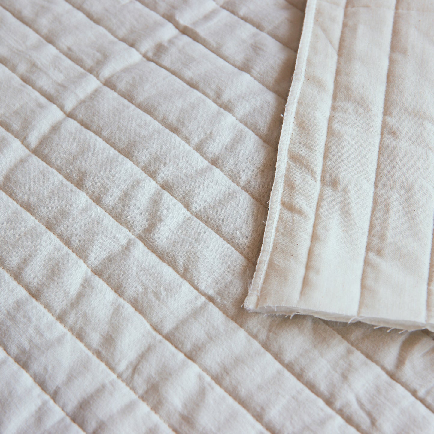 ［nani IRO］Naomi Ito Linen colors Light  ライトリネンコットン 《キルト》