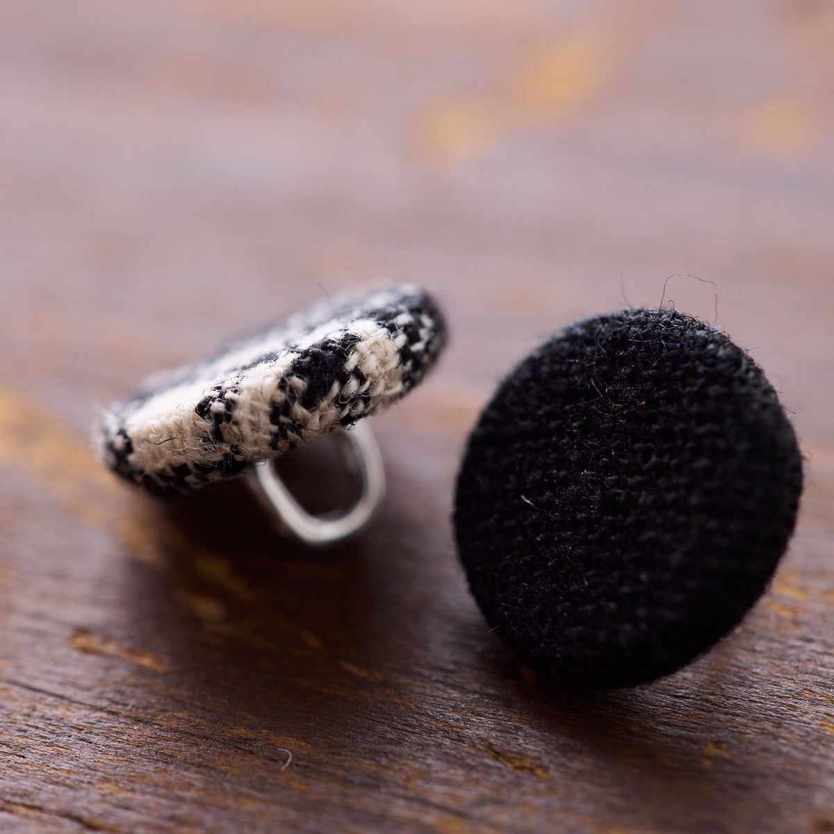 フラットくるみボタン 6個セット ～播州織ハーフリネンチェック～ 10mm / 12mm - cocca