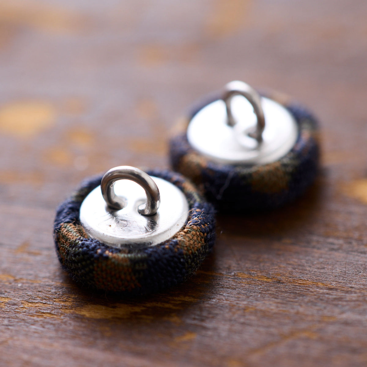 フラットくるみボタン 6個セット ～サッカーギンガム～ 10mm / 12mm - cocca