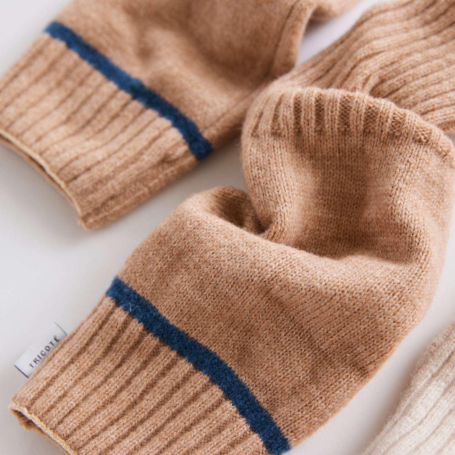 TRICOTÉ -LINE RIB ARM WARMERS- ラインリブアームウォーマー