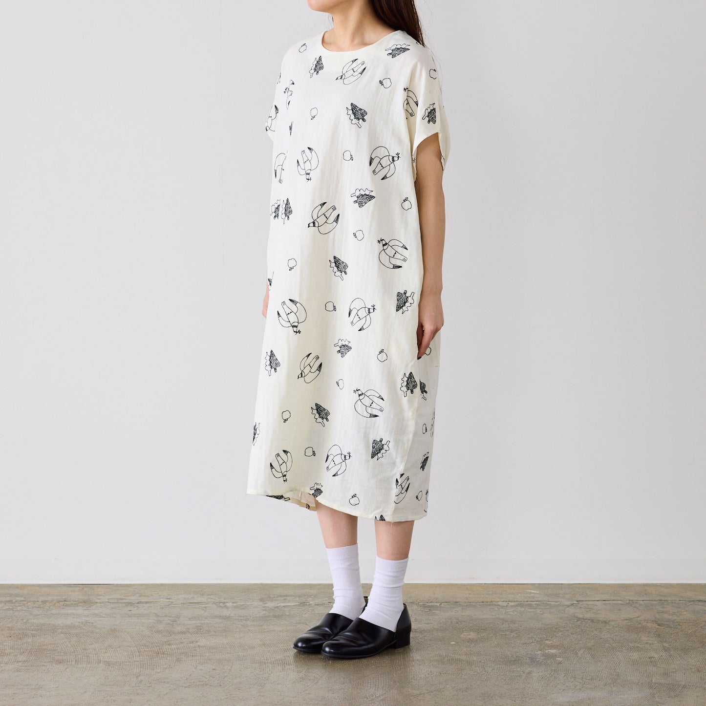 【予約販売】＋HAyU fabric  ～doves～ ダブルガーゼ刺繍