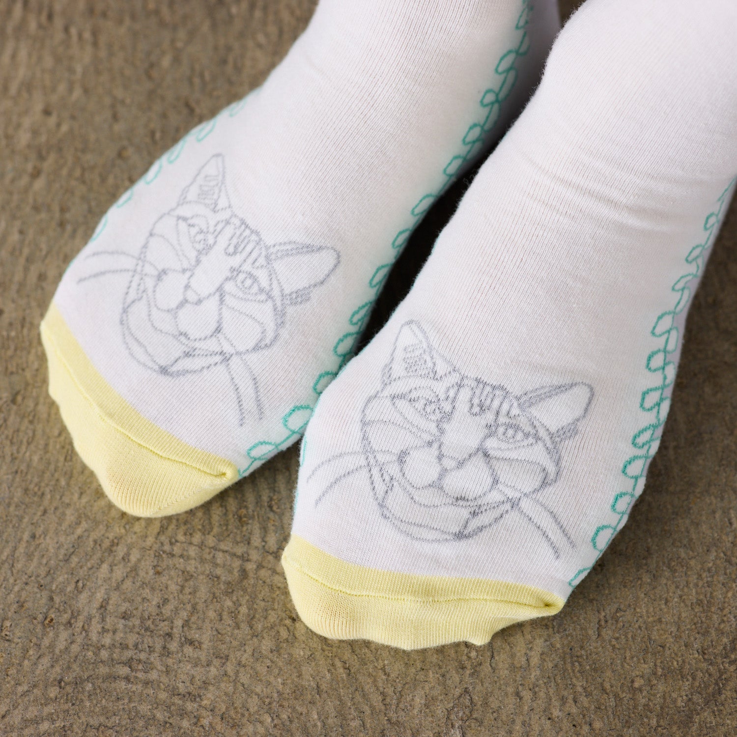 【＋HAyU】ソックス ～cat～ - cocca