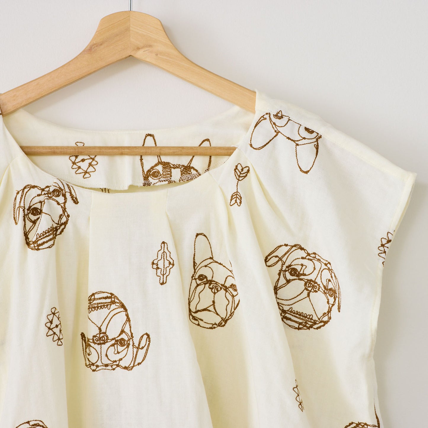 【予約販売】＋HAyU fabric  ～dogs～ ダブルガーゼ刺繍