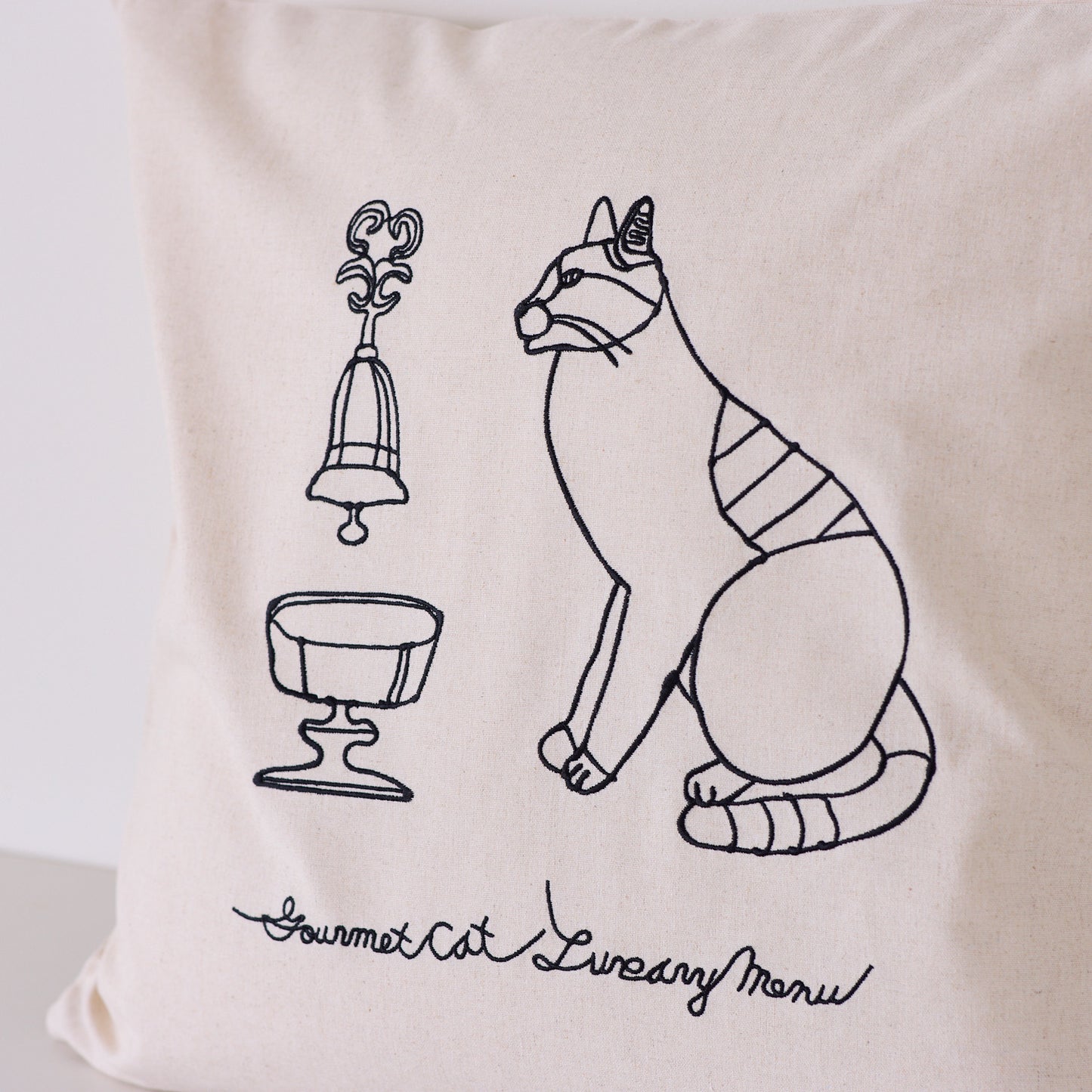 【＋HAyU】- Cushion Cover - クッションカバー ～グルメネコ～ - cocca