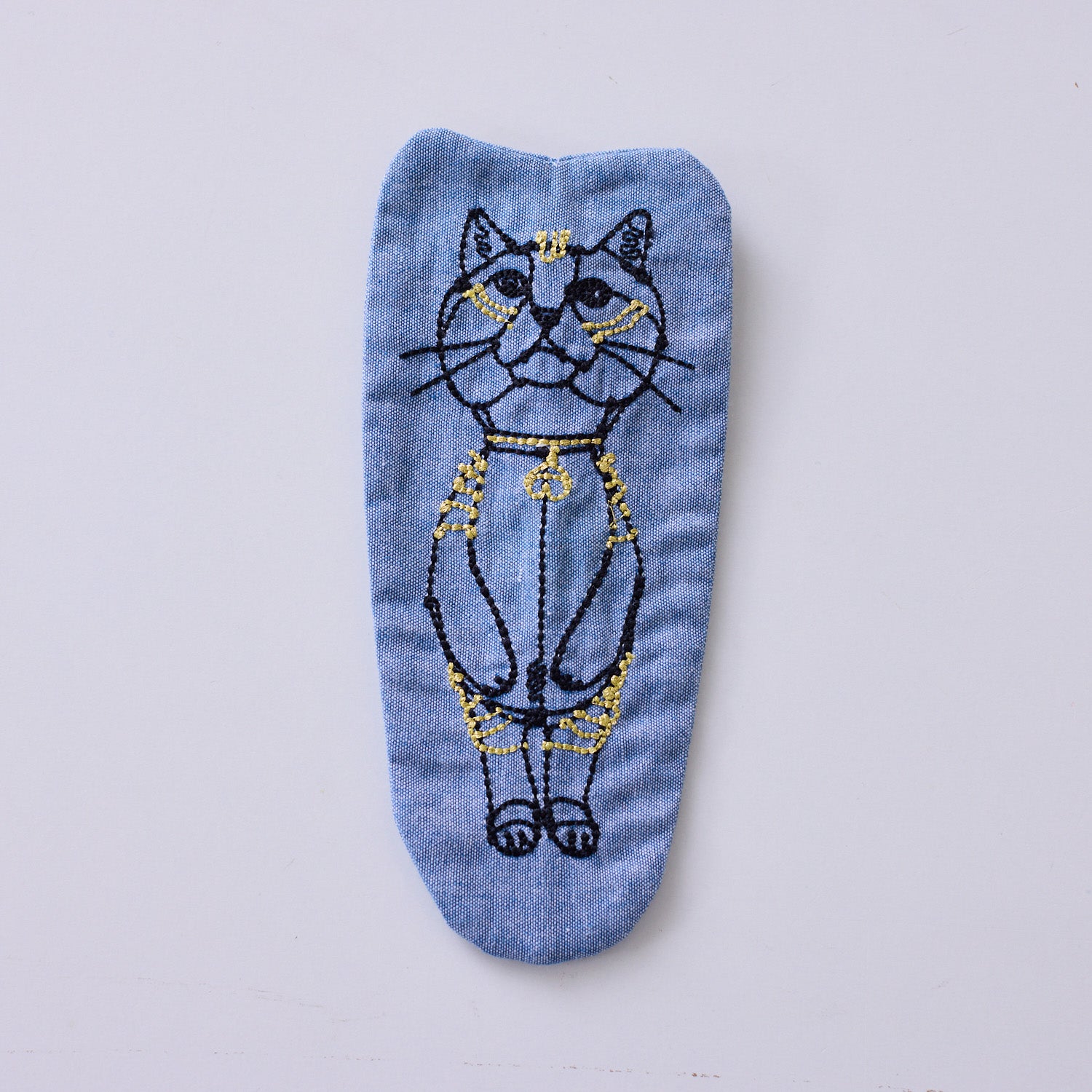 【＋HAyU】刺繍ペンケース ～HAyUタロウ～ - cocca