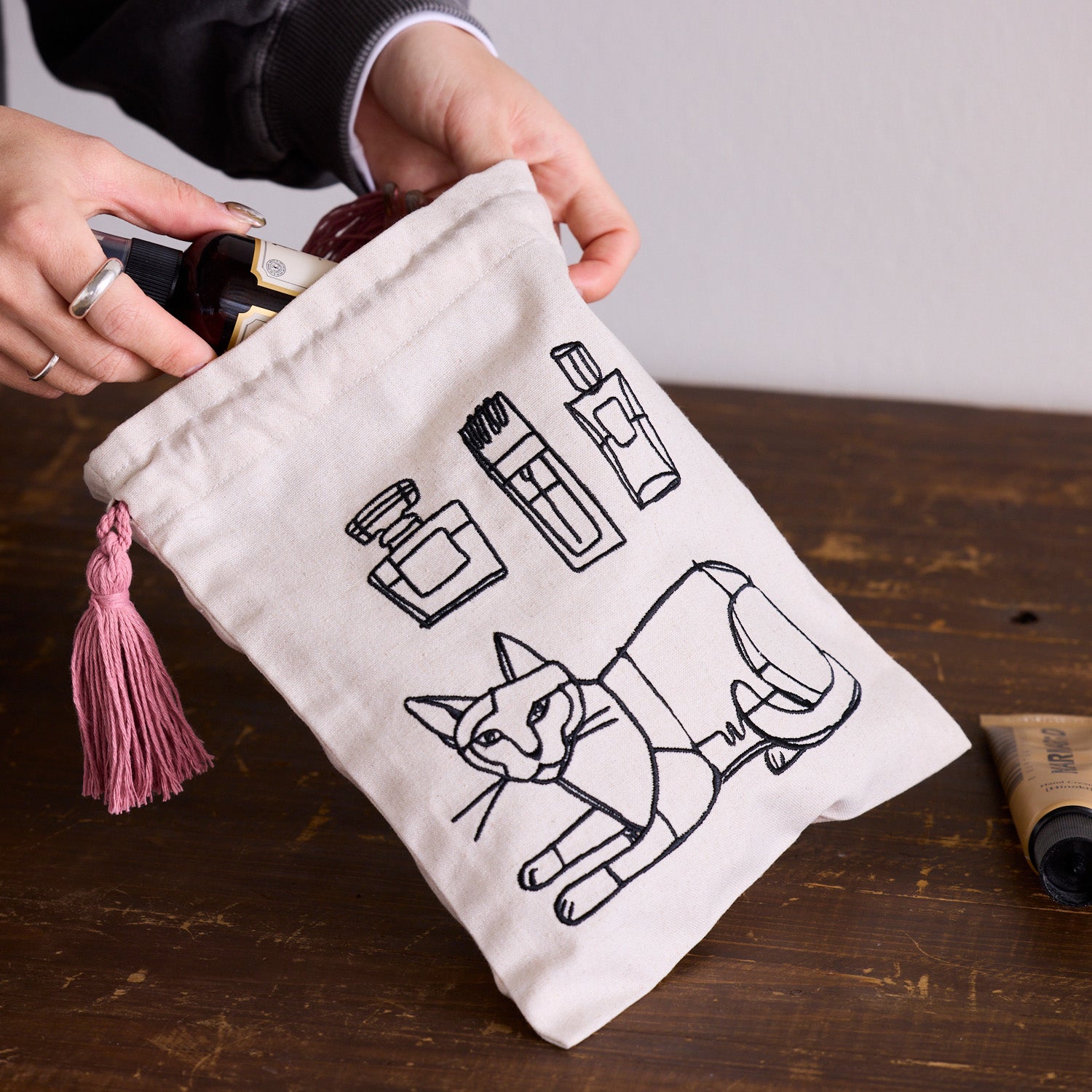 ❤️ゆうパックor宅急便❤️刺繍生地❤️輸入生地❤️ cocca(コッカ) ｜生地通販｜【＋HAyU】刺繍巾着 ～Lサイズ～