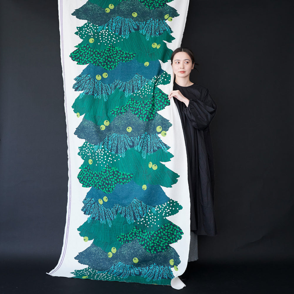 【予約販売】echino/エチノ 2025 ～big christmas tree～ 綿麻キャンバス