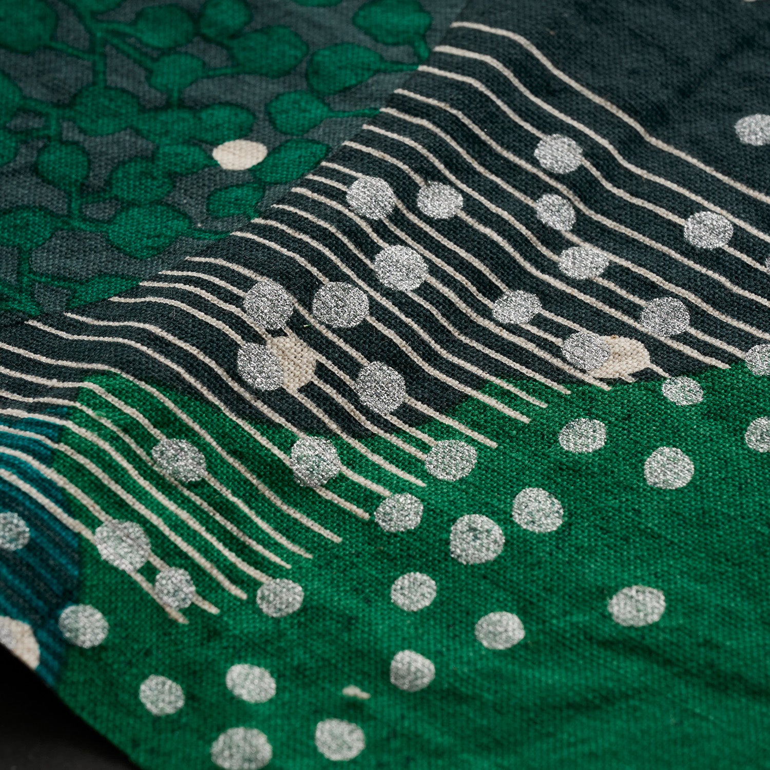 echino/エチノ 2025～christmas tree～綿麻キャンバス パネル生地