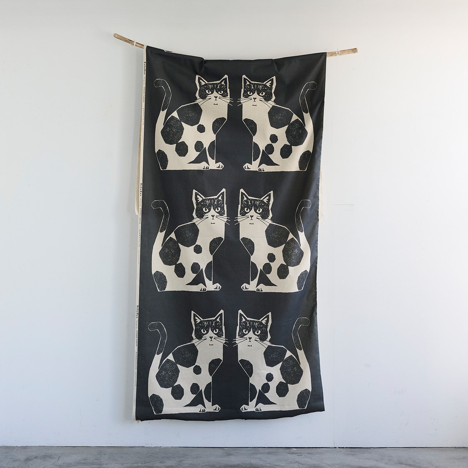 【予約販売】echino/エチノ TWO CAT ～パネル生地 綿麻キャンバス～ NekoNoe K from 30 SEWINGPINS - cocca